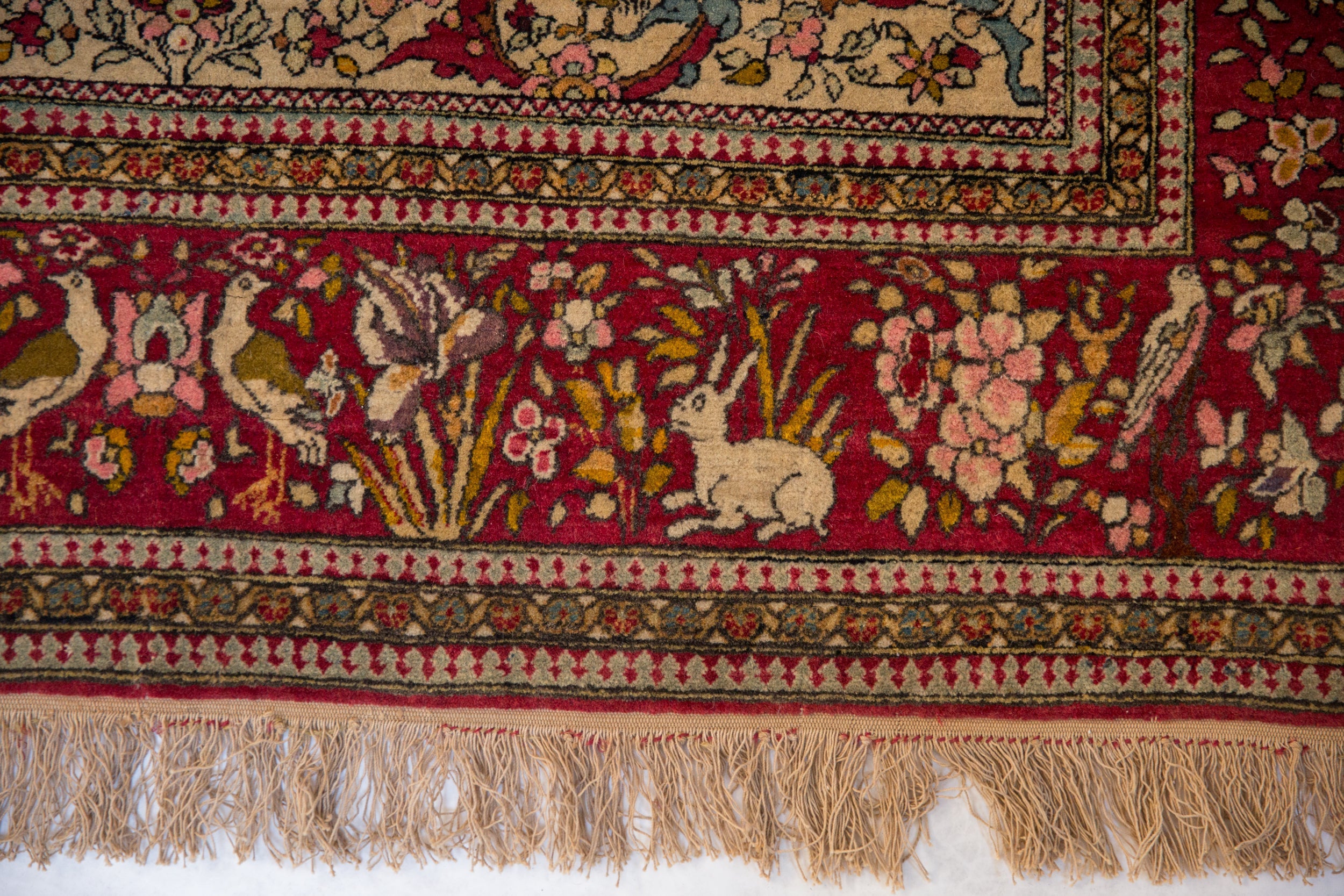 Antique Isfahan Rug // ONH Item: 12883, Image 3