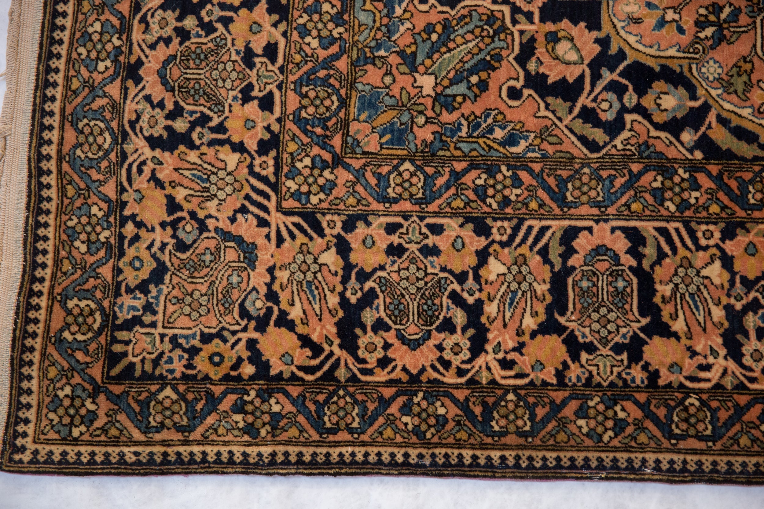 Antique Mohtashem Kashan Rug // ONH Item: 12884, Image 2
