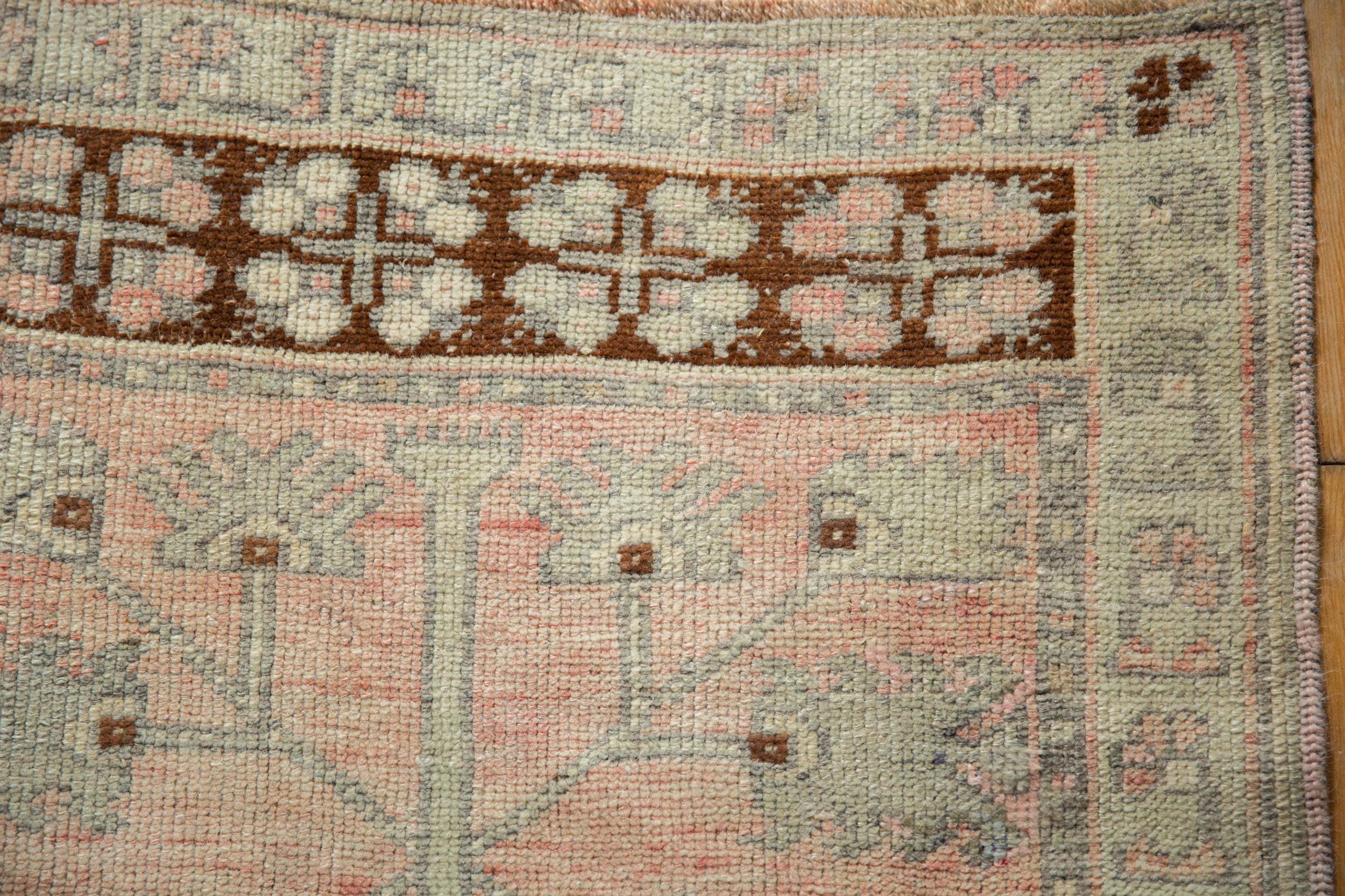 2.5x3.5 Vintage Distressed Oushak Rug // ONH Item 12890, Image 2