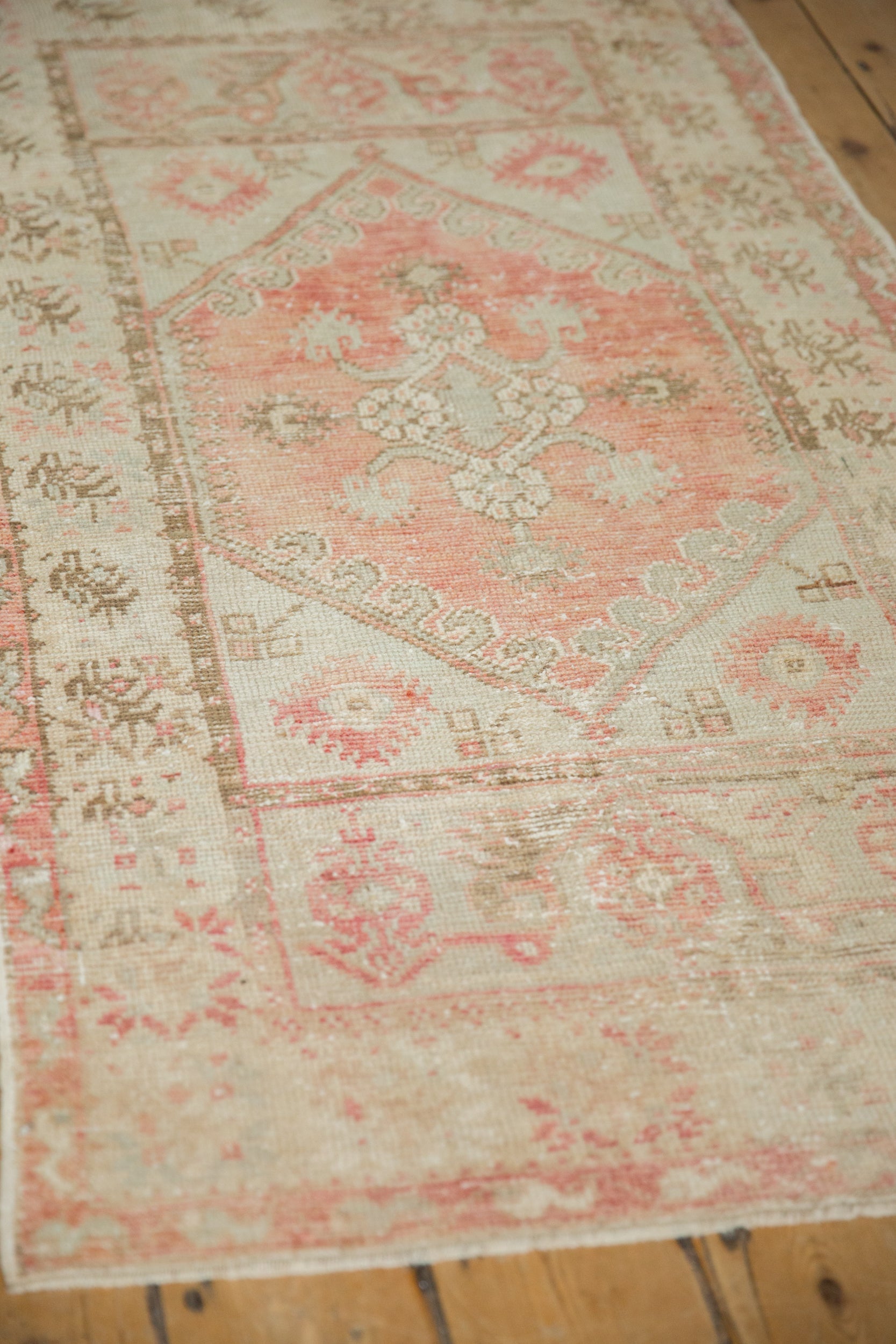 2.5x5 Vintage Distressed Oushak Rug Runner // ONH Item 12910, Image 4