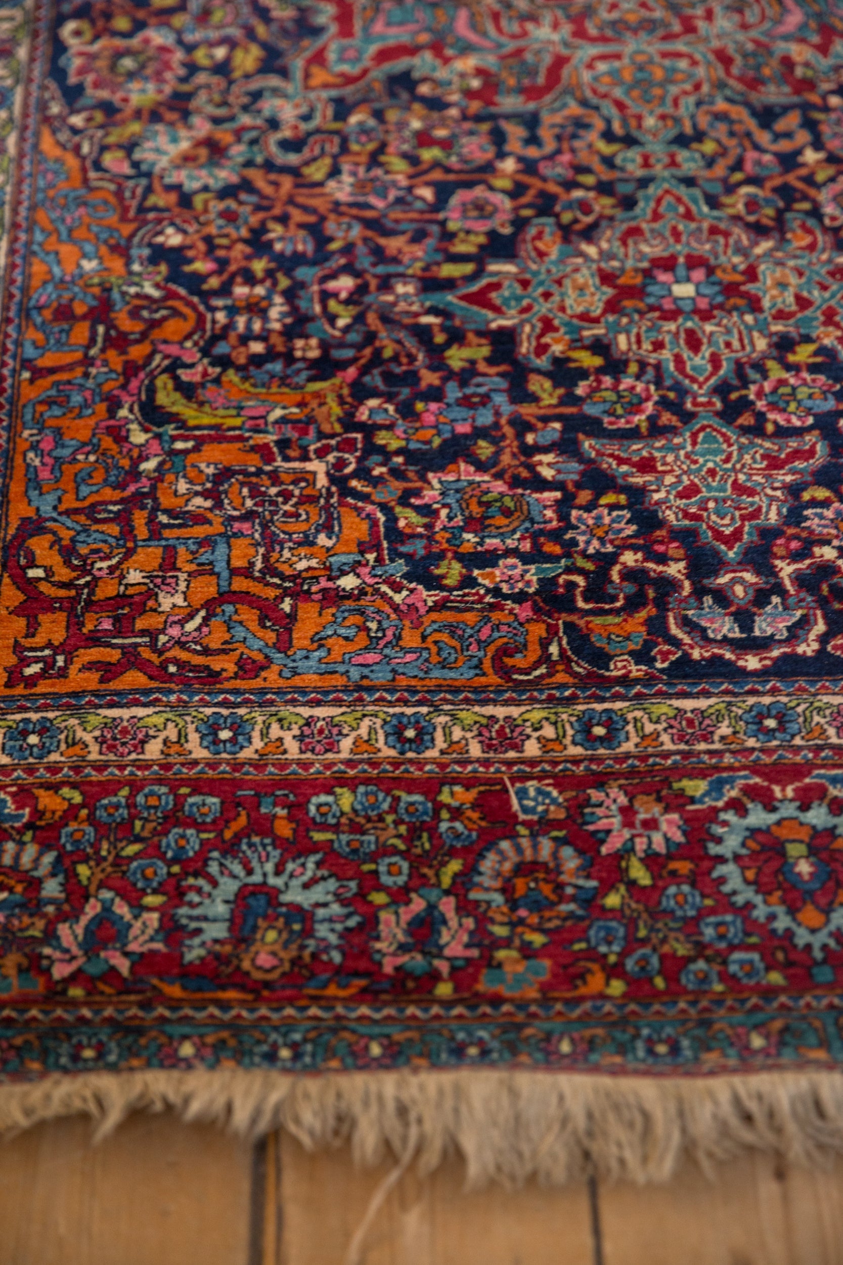 Antique Fine Kashan Rug // ONH Item: 12913, Image 4