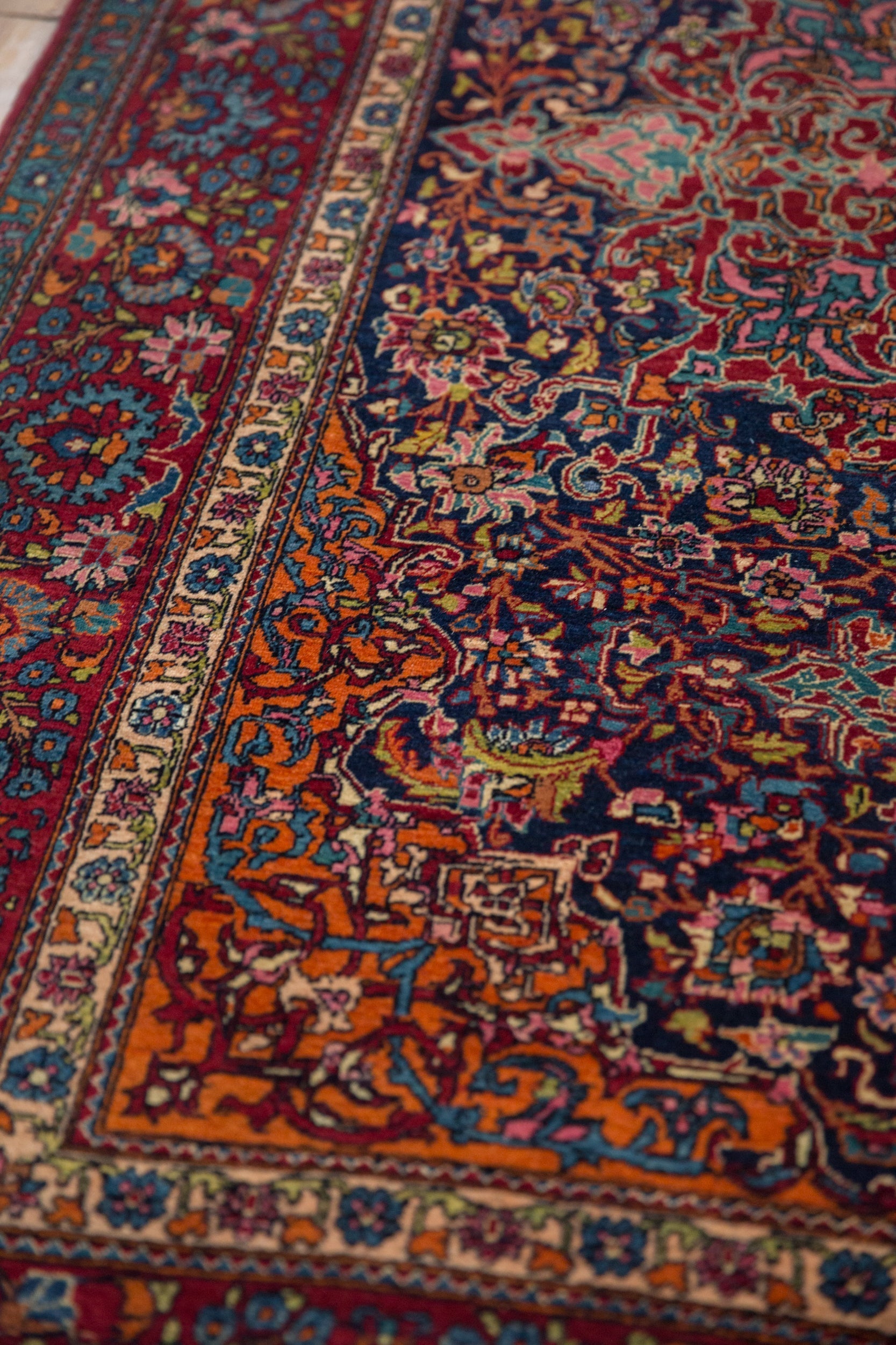 Antique Fine Kashan Rug // ONH Item: 12913, Image 9