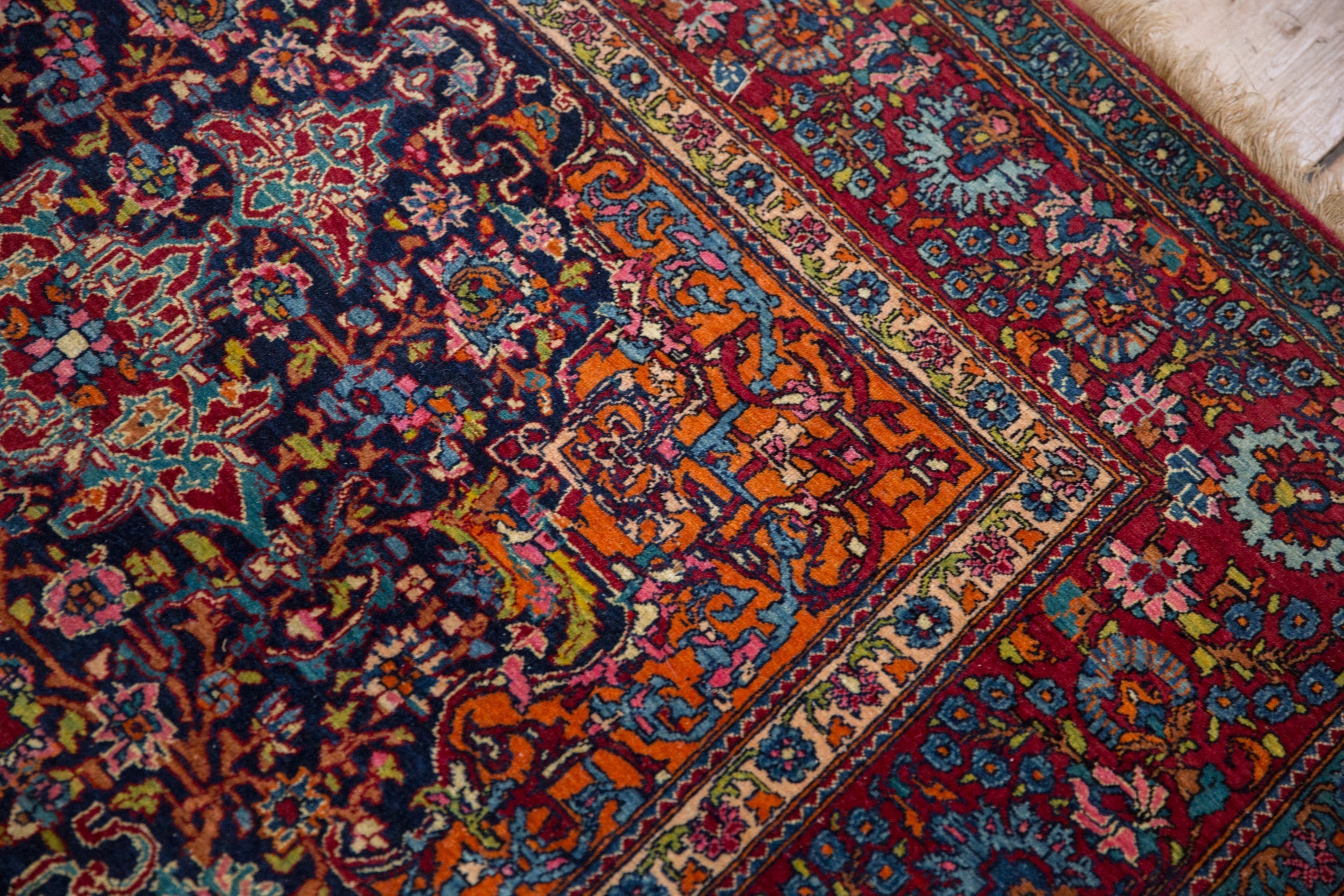 Antique Fine Kashan Rug // ONH Item: 12913, Image 12