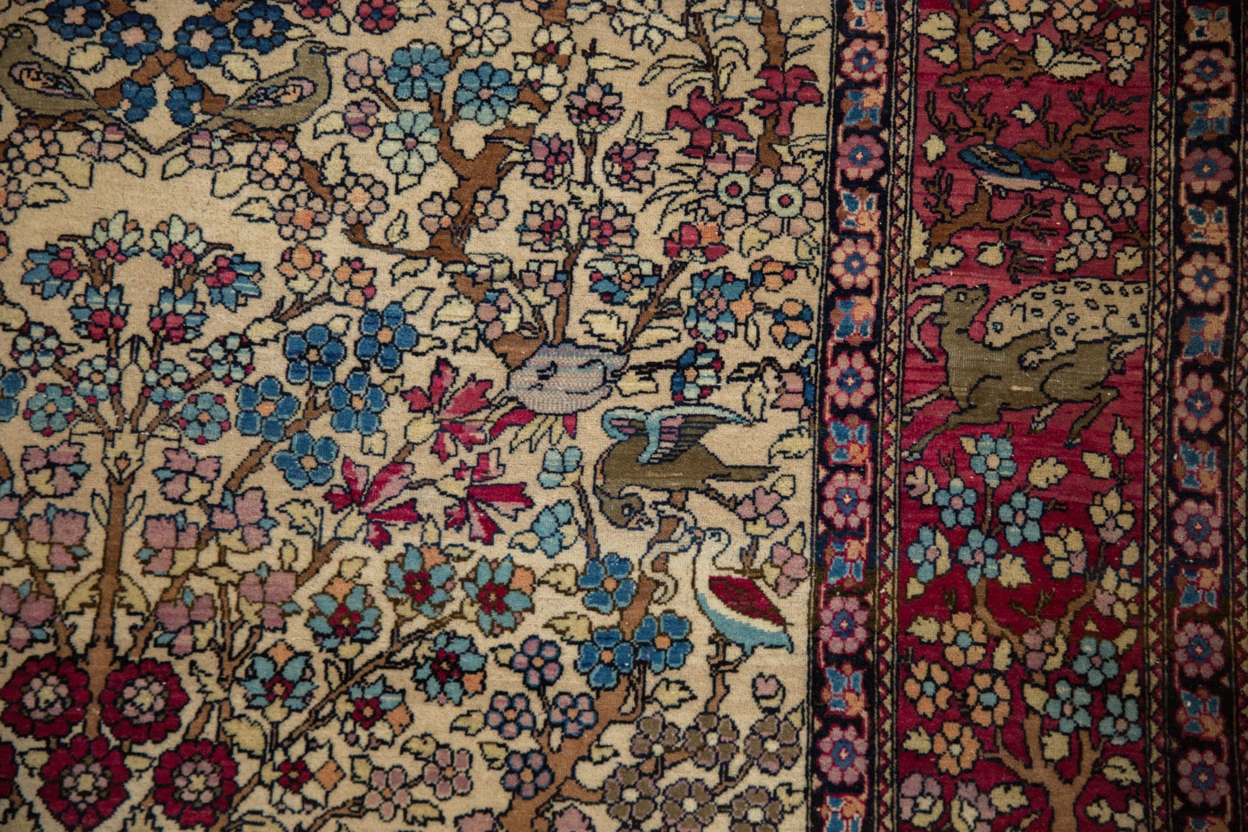 Antique Fine Isfahan Rug // ONH Item: 12914, Image 2