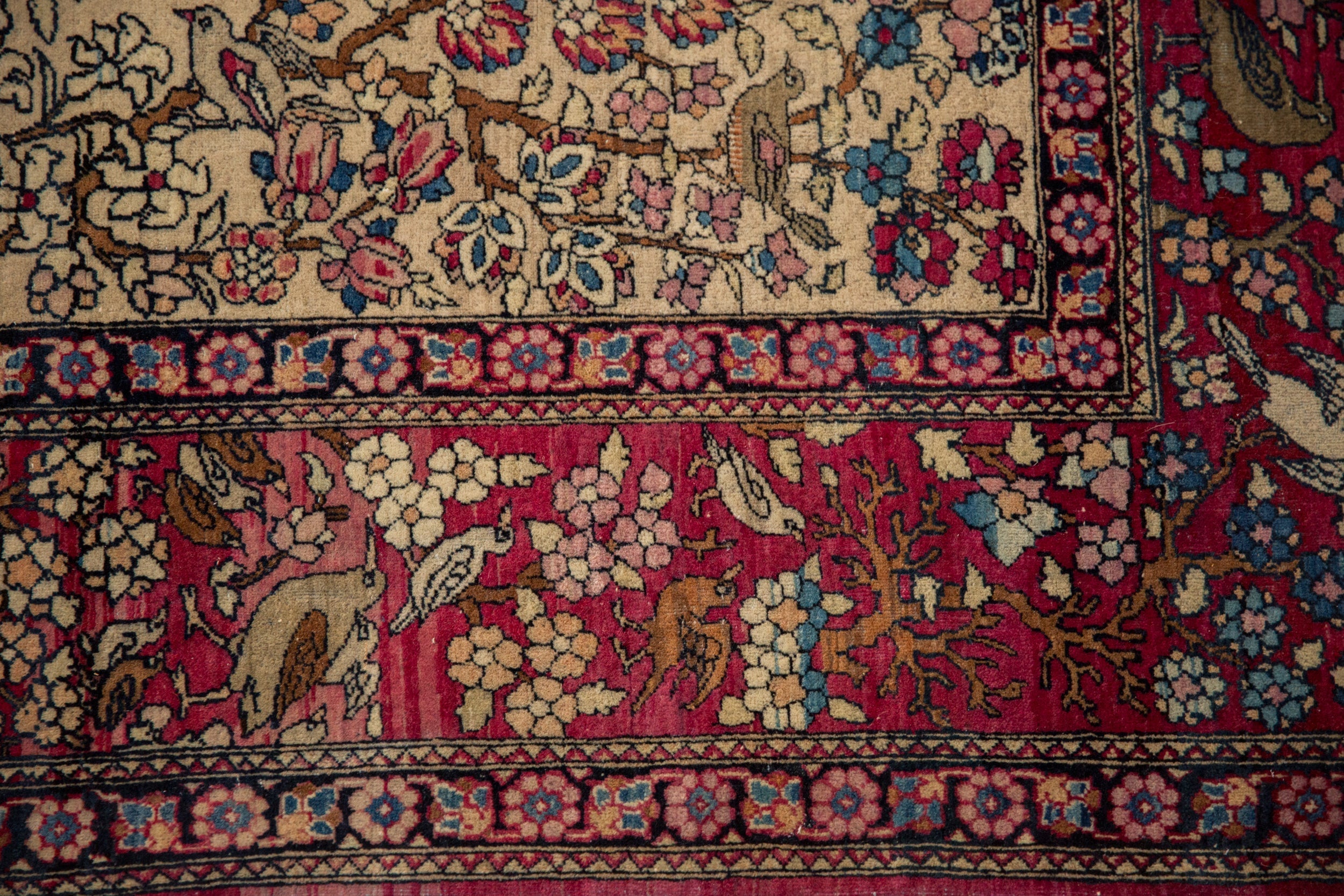 Antique Fine Isfahan Rug // ONH Item: 12914, Image 7