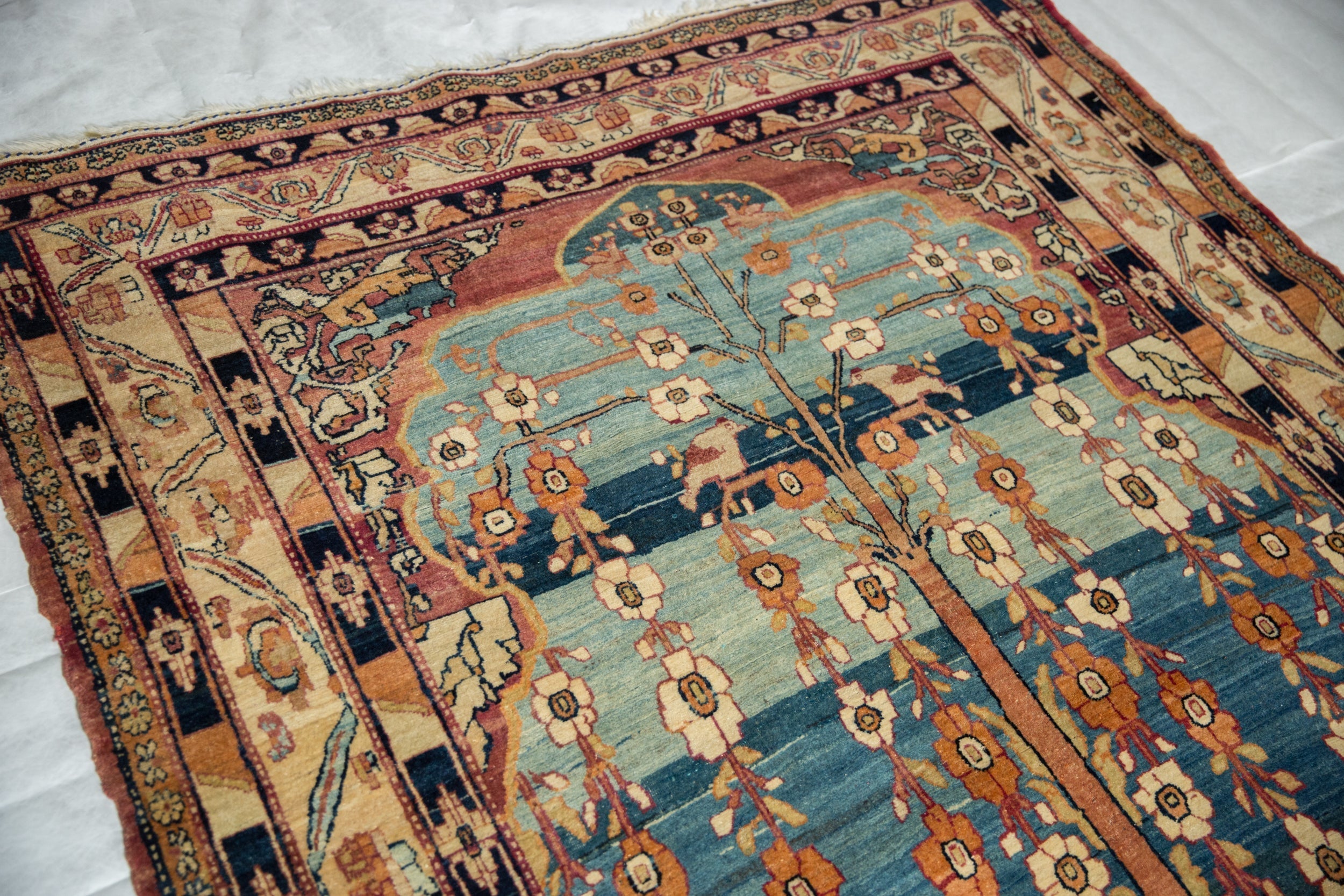5.5x9.5 Antique Kermanshah Carpet // ONH Item 12925, Image 2