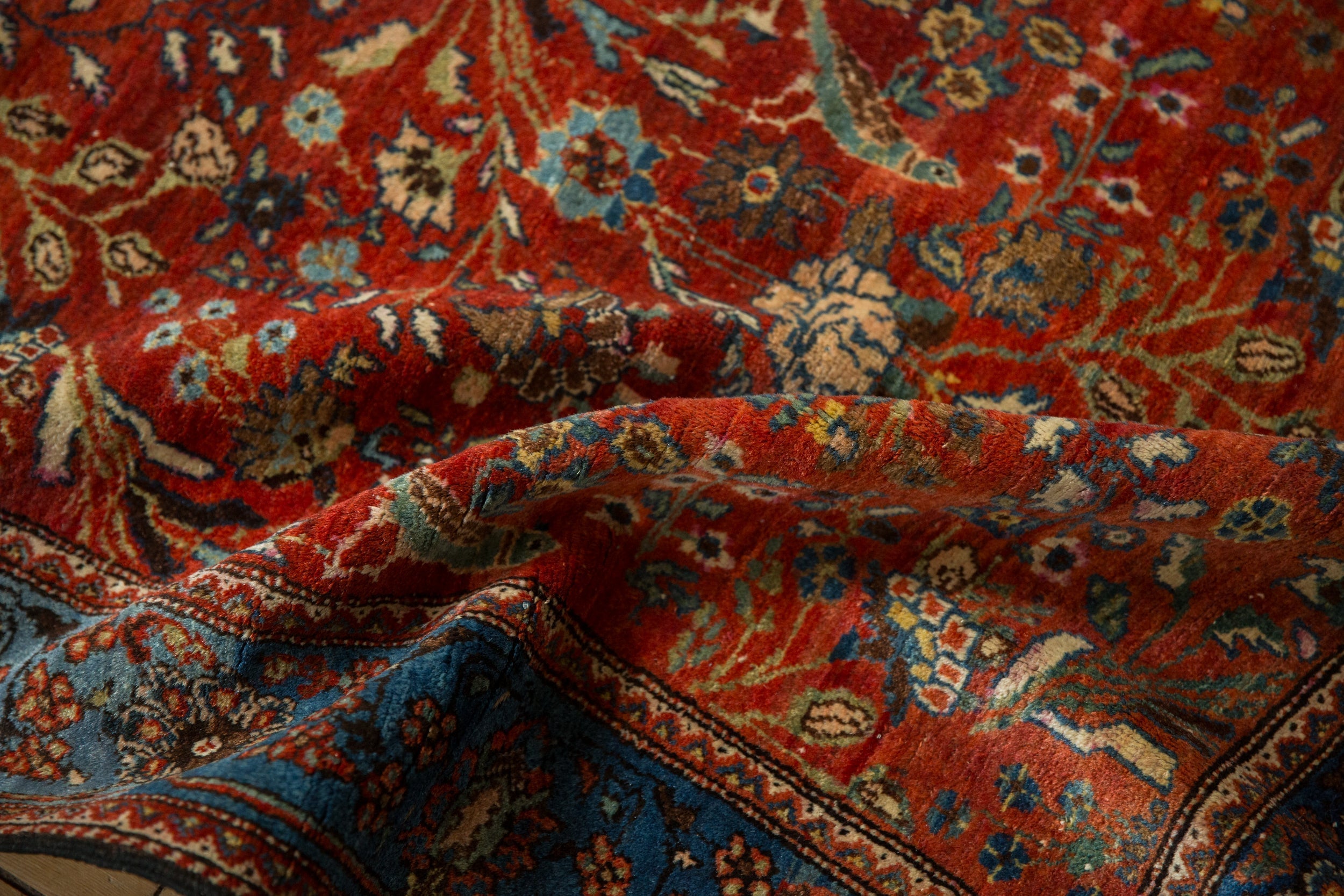 4x6 Antique Farahan Sarouk Rug // ONH Item 12927, Image 11