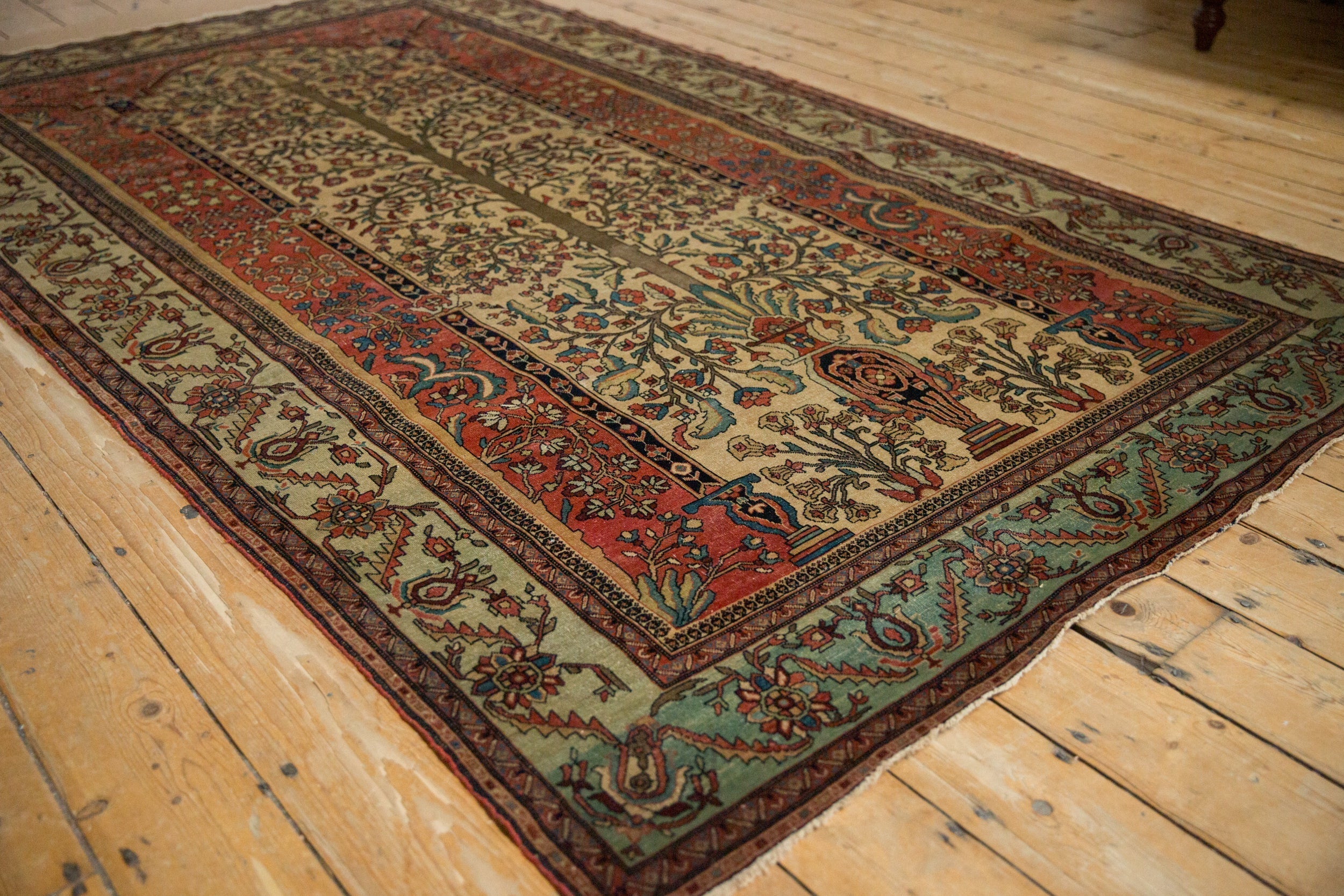 5x9 Antique Fine Fereghan Carpet // ONH Item 12928, Image 3