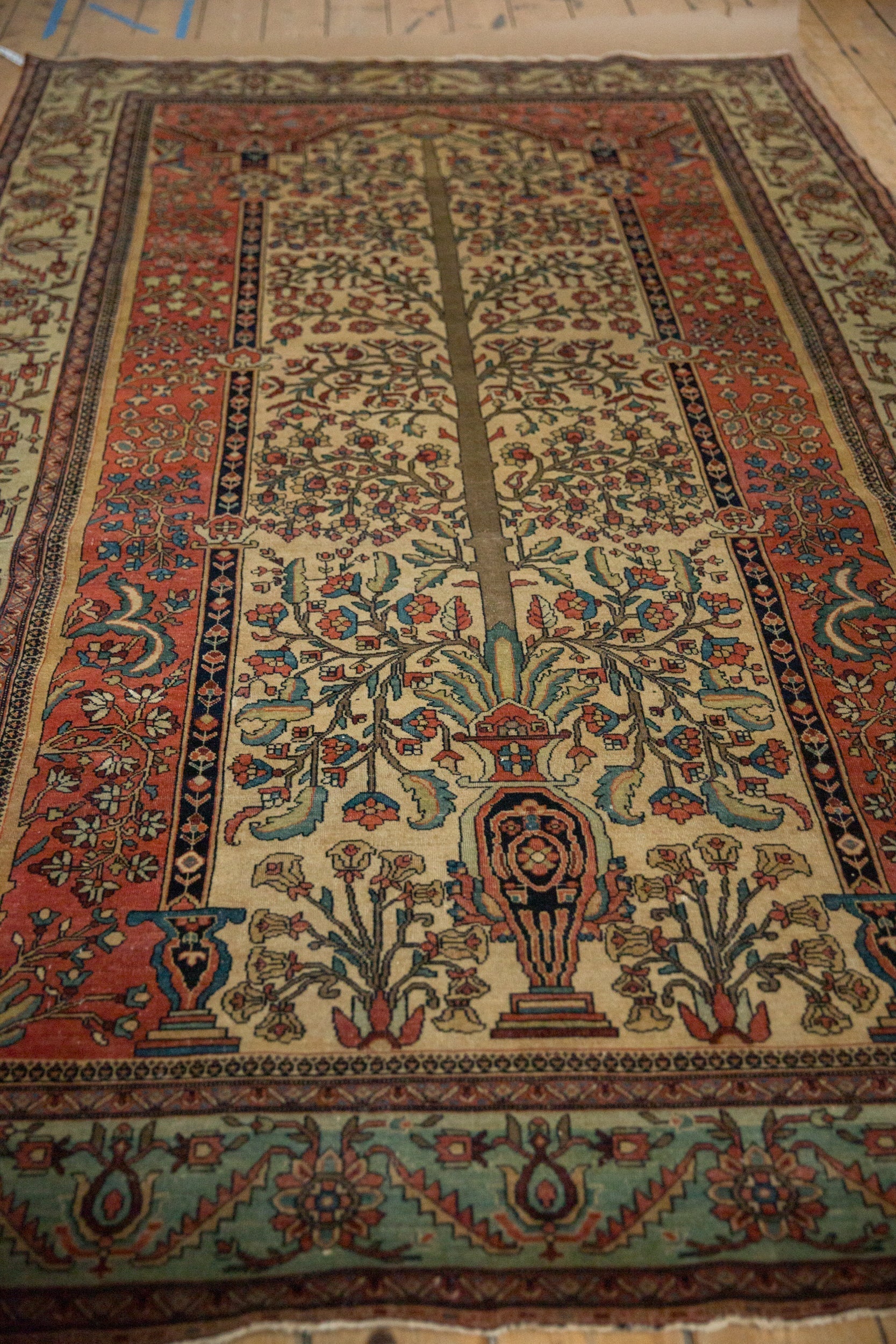5x9 Antique Fine Fereghan Carpet // ONH Item 12928, Image 4