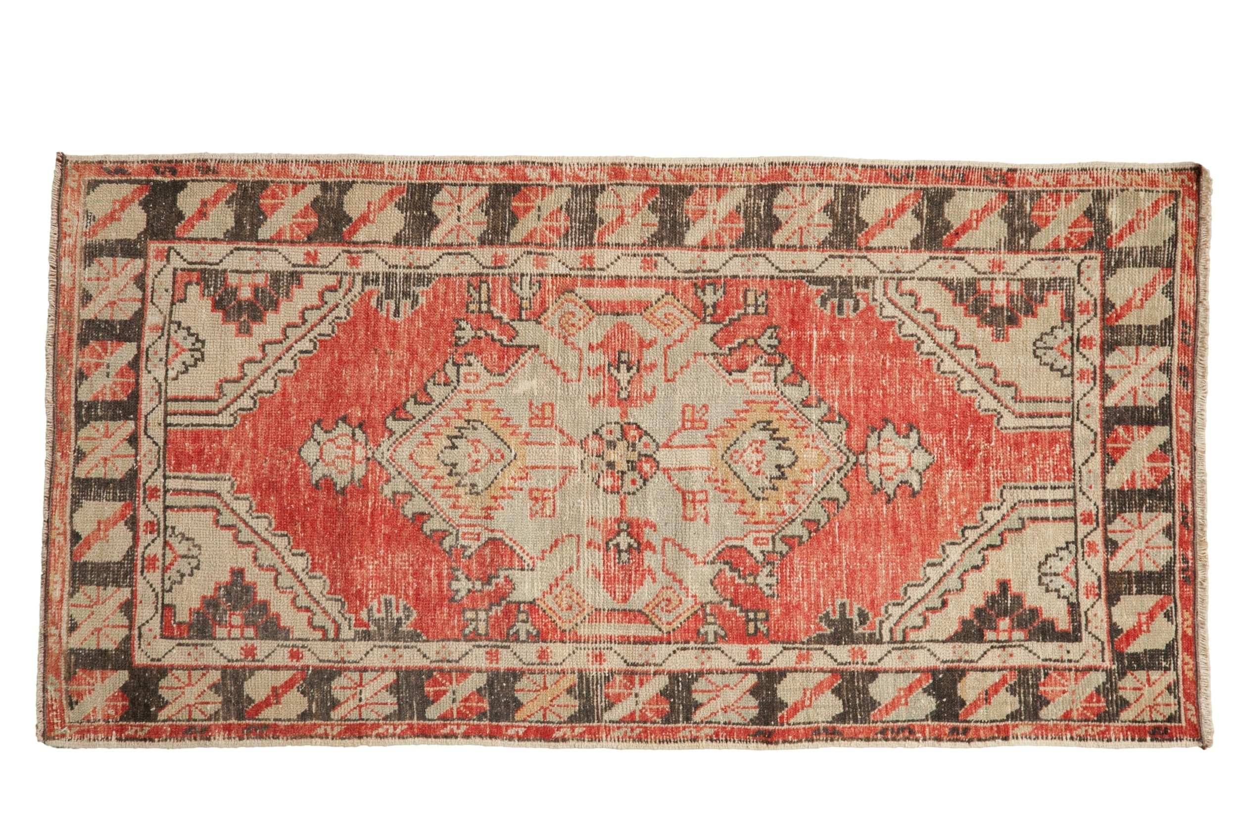 2.5x5.5 Vintage Distressed Oushak Rug Runner // ONH Item 12930