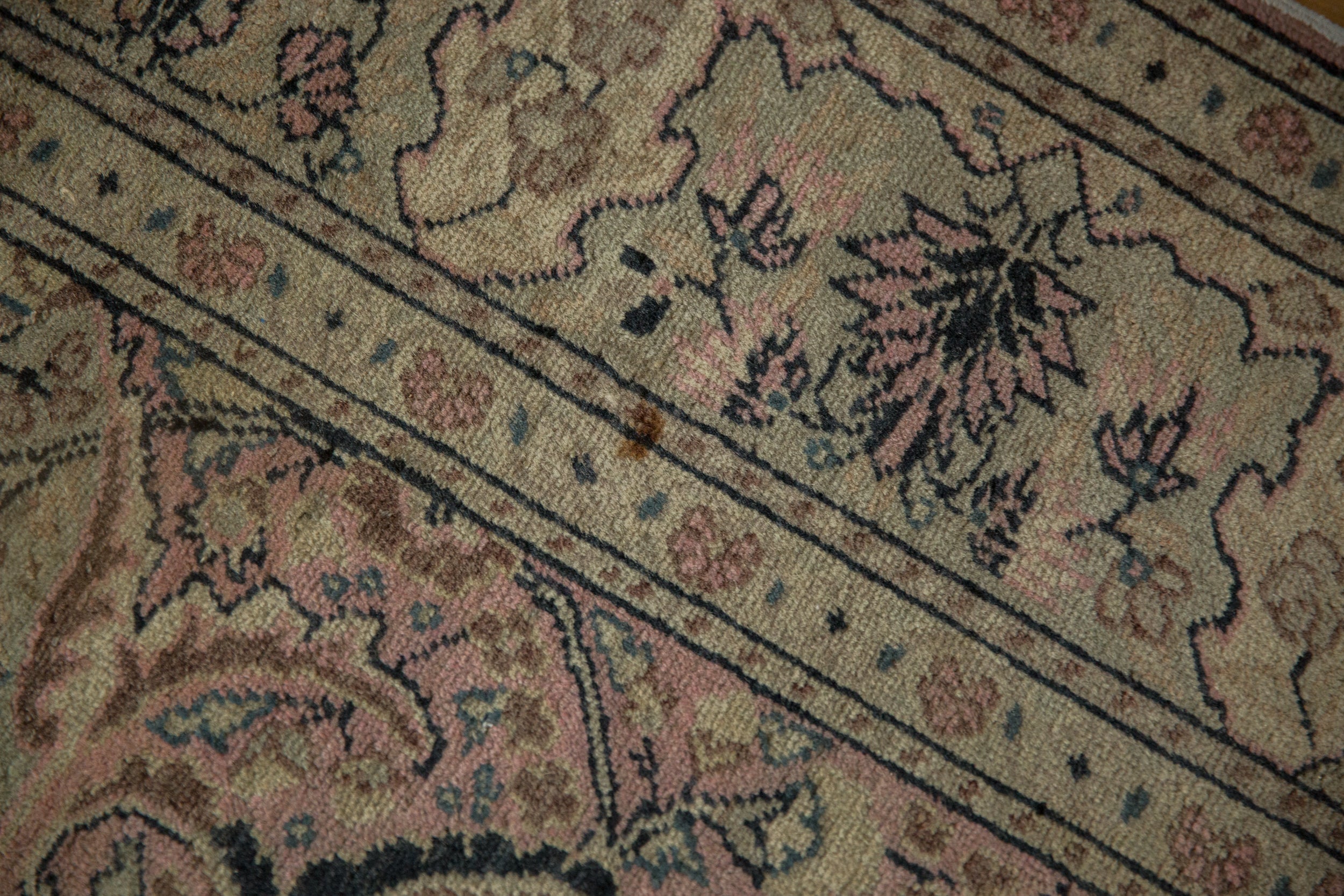 6.5x9.5 Vintage Distressed Kayseri Carpet // ONH Item 12936, Image 7