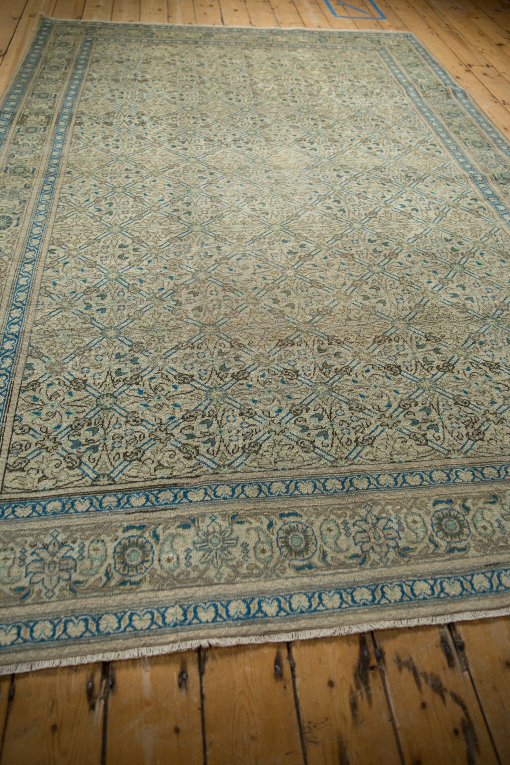 6.5x9.5 Vintage Distressed Kayseri Carpet // ONH Item 12937, Image 5
