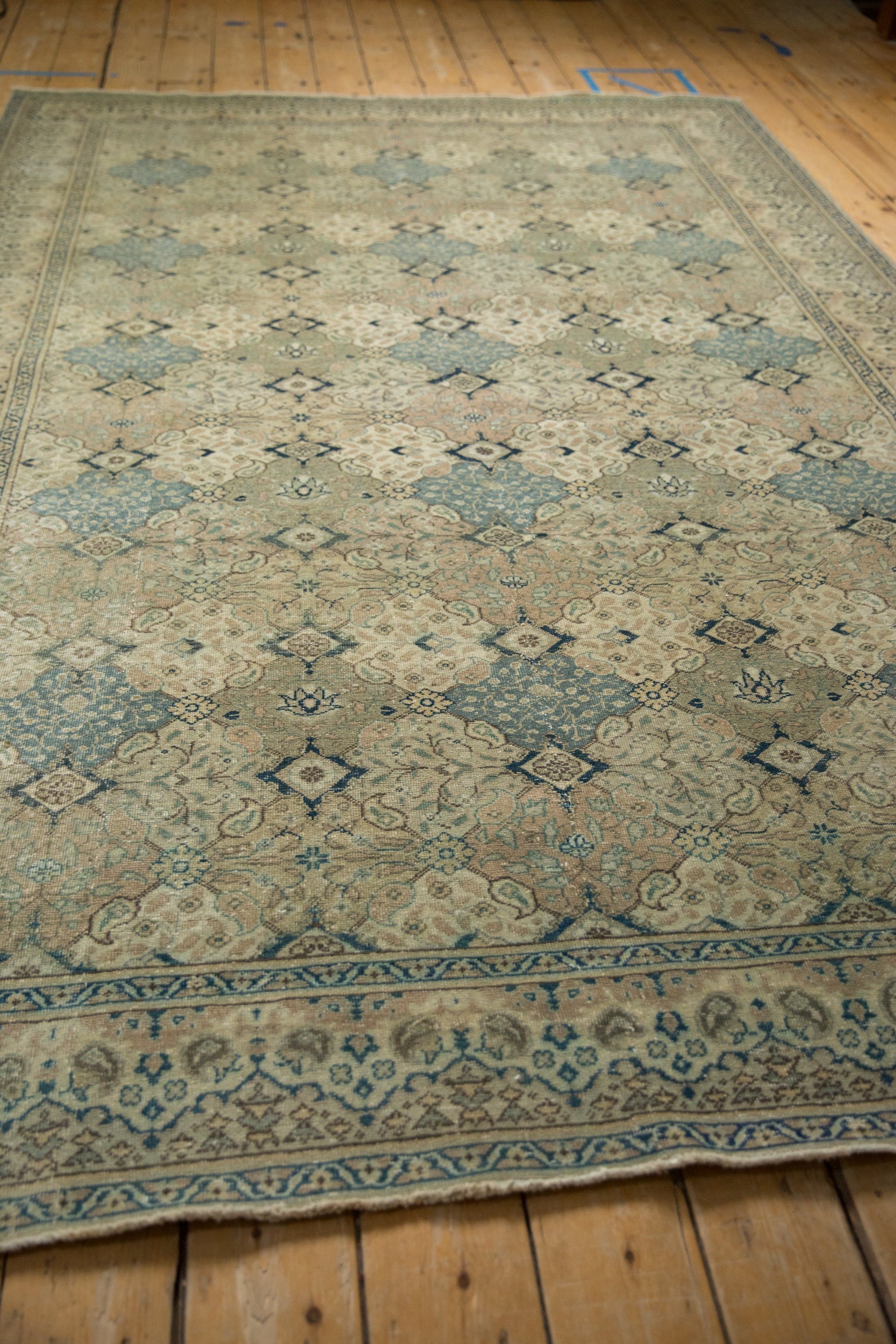 6.5x9.5 Vintage Distressed Kayseri Carpet // ONH Item 12939, Image 7