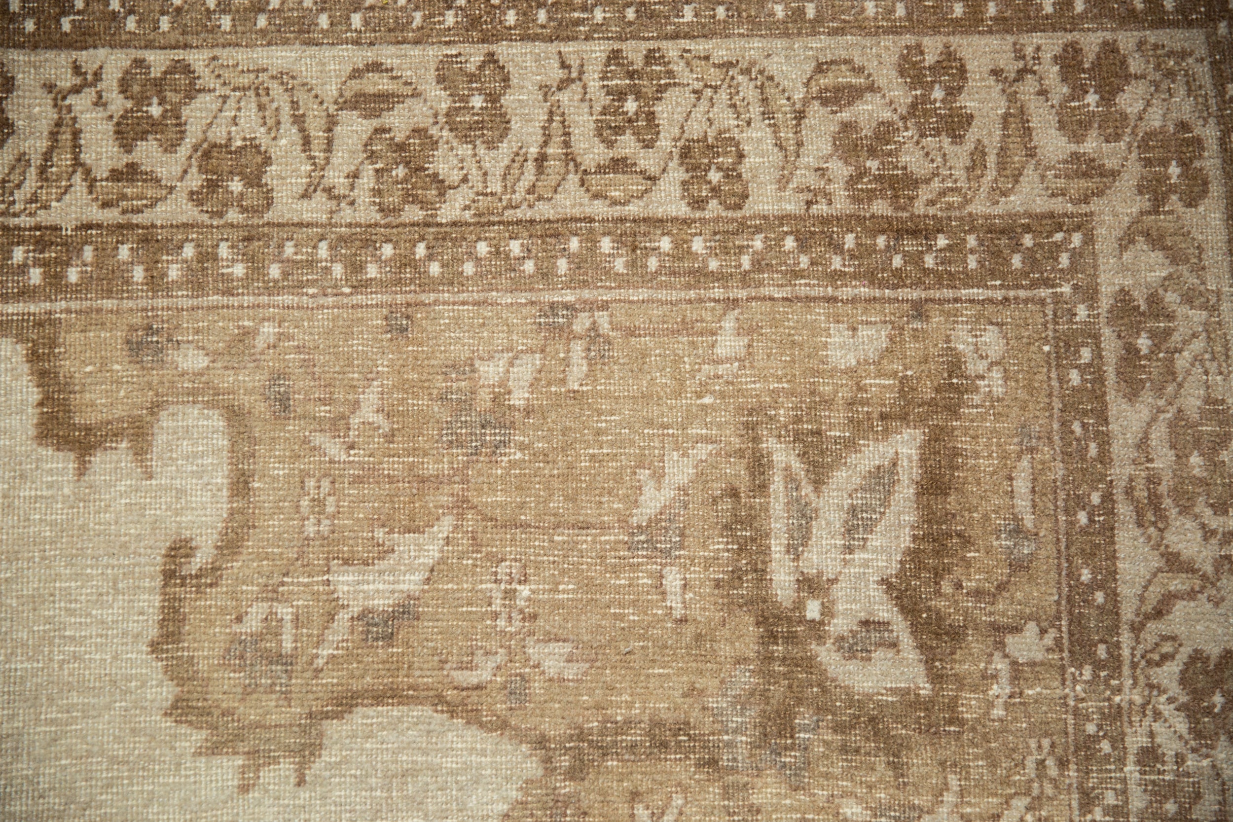 6x9 Vintage Distressed Kars Carpet // ONH Item 12941, Image 2