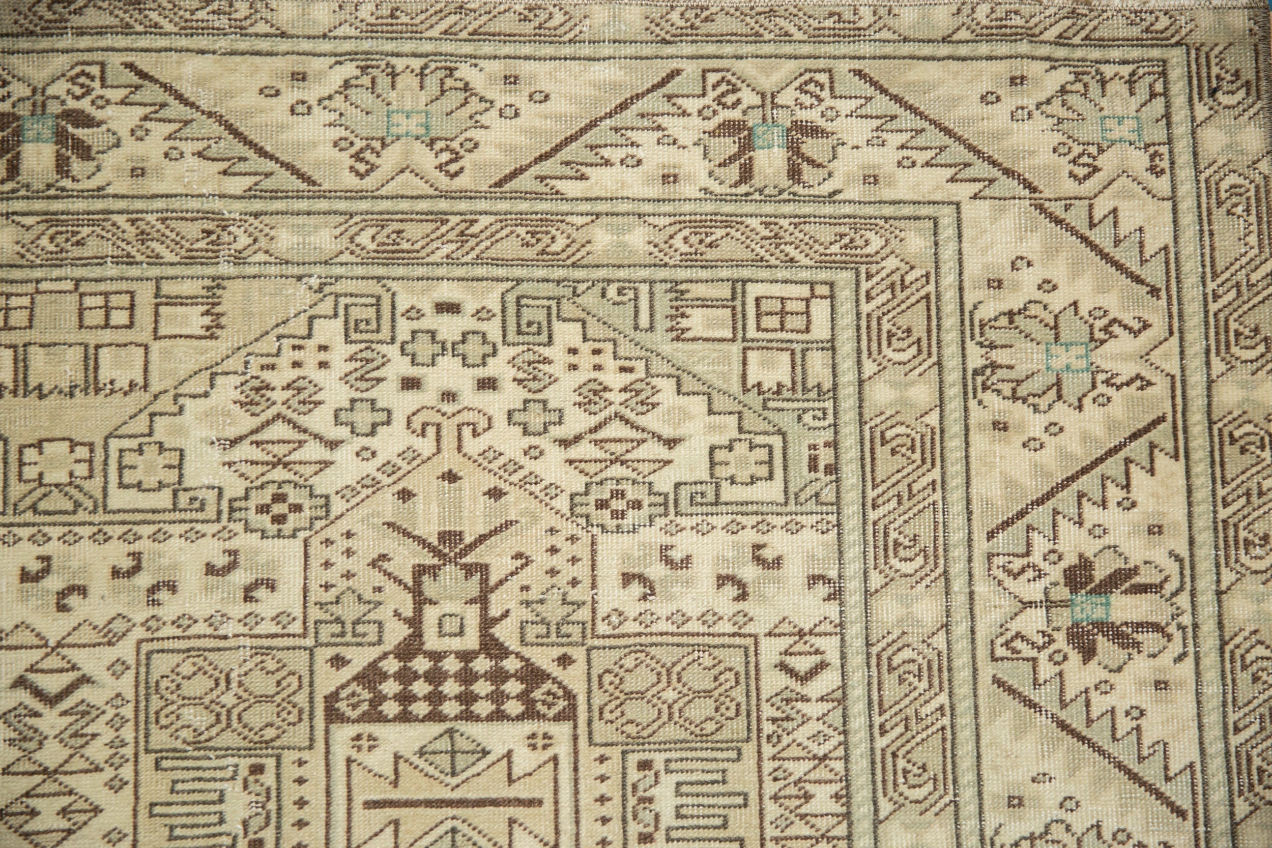 6.5x9.5 Vintage Distressed Sparta Carpet // ONH Item 12944, Image 2