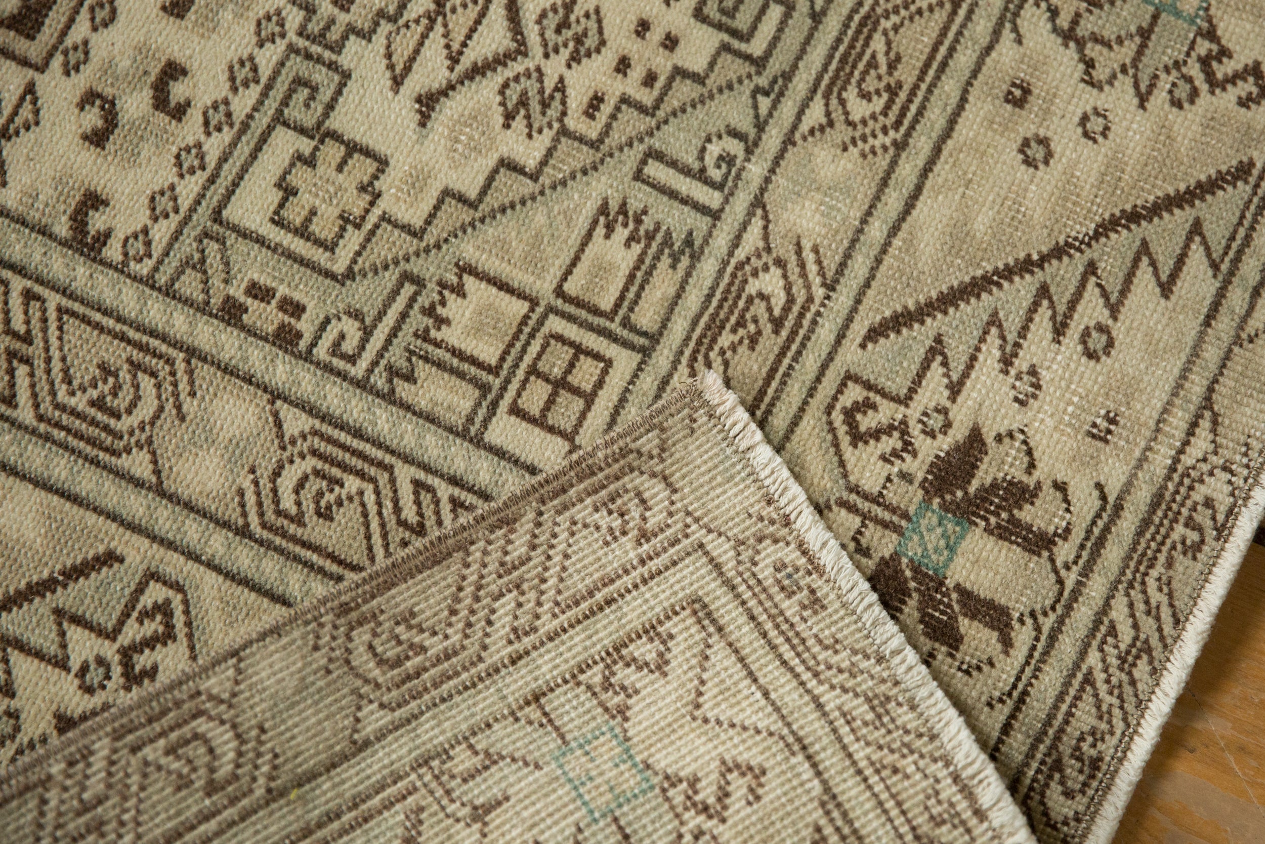 6.5x9.5 Vintage Distressed Sparta Carpet // ONH Item 12944, Image 8