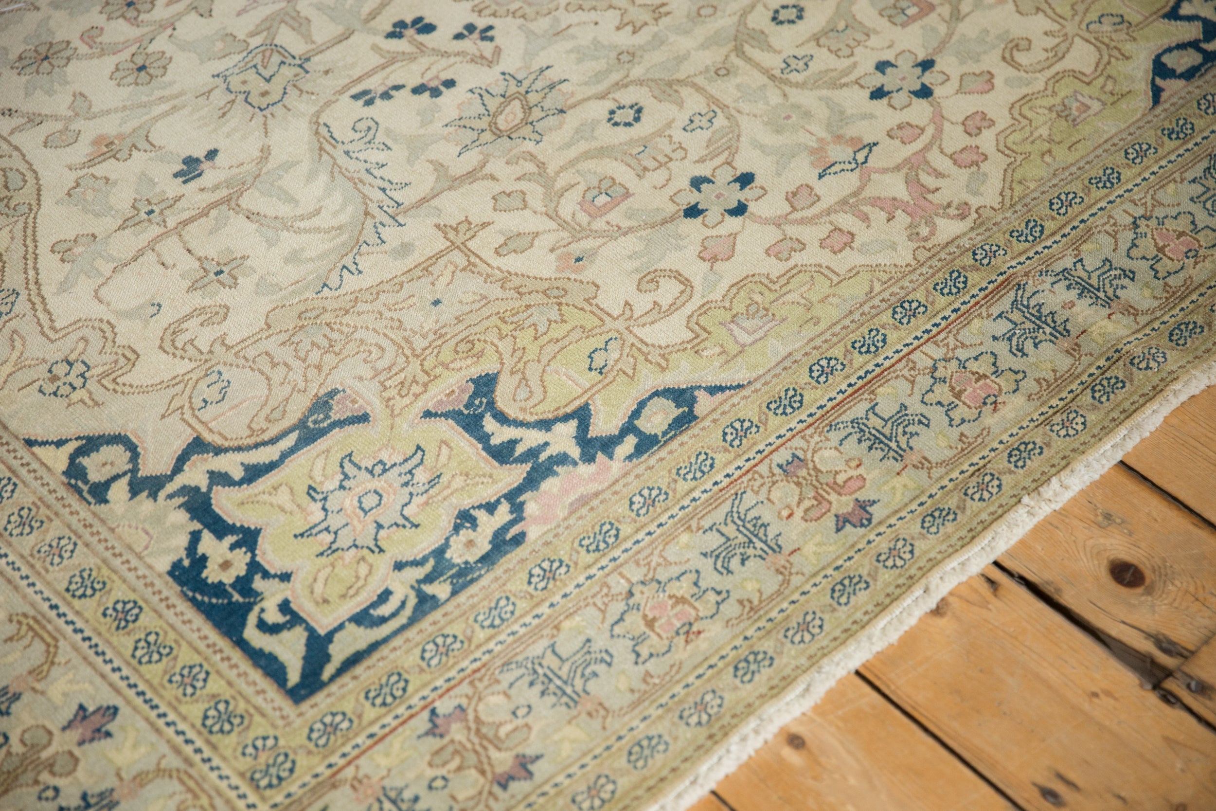 6.5x9.5 Vintage Distressed Kayseri Carpet // ONH Item 12951, Image 4