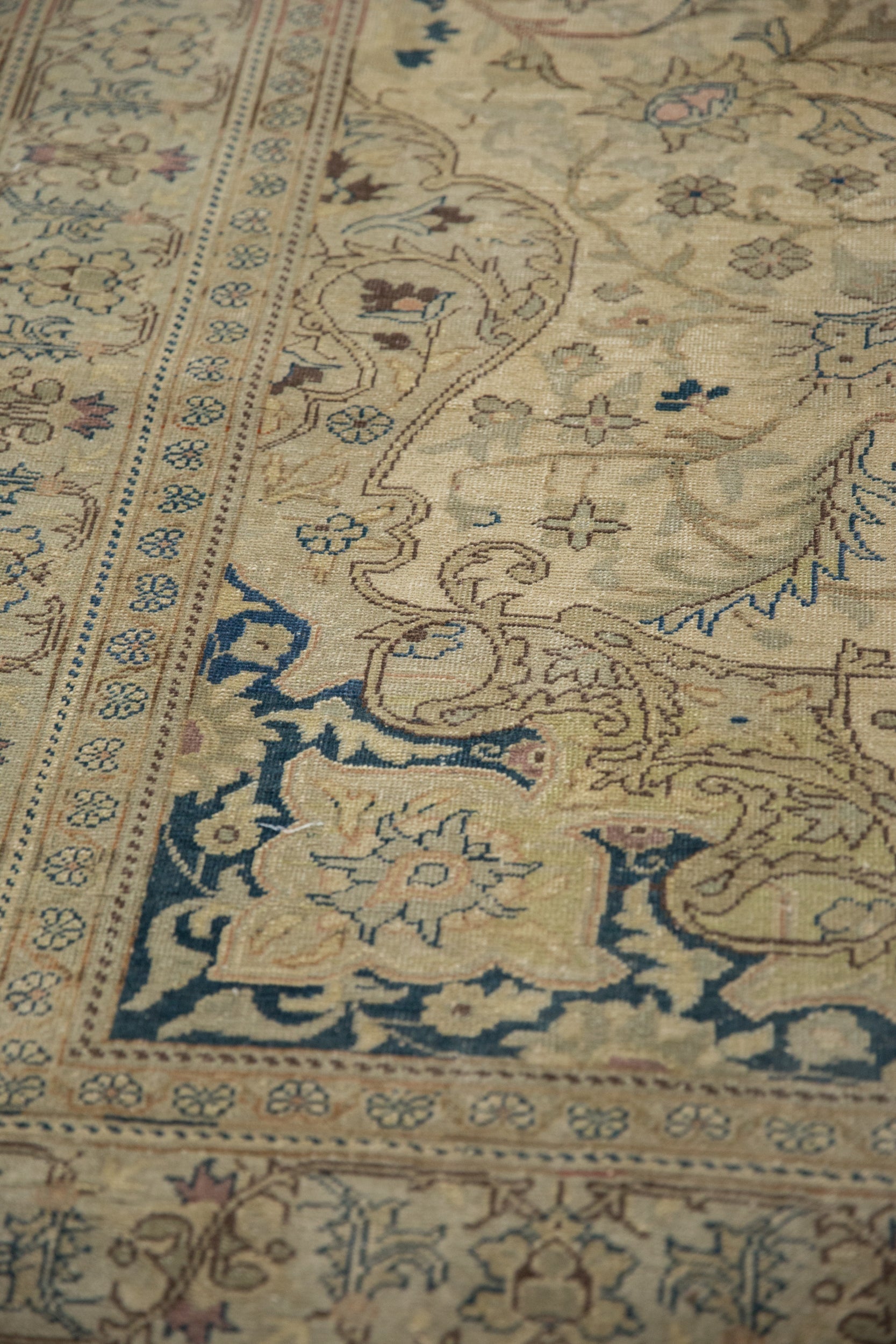 6.5x9.5 Vintage Distressed Kayseri Carpet // ONH Item 12951, Image 8