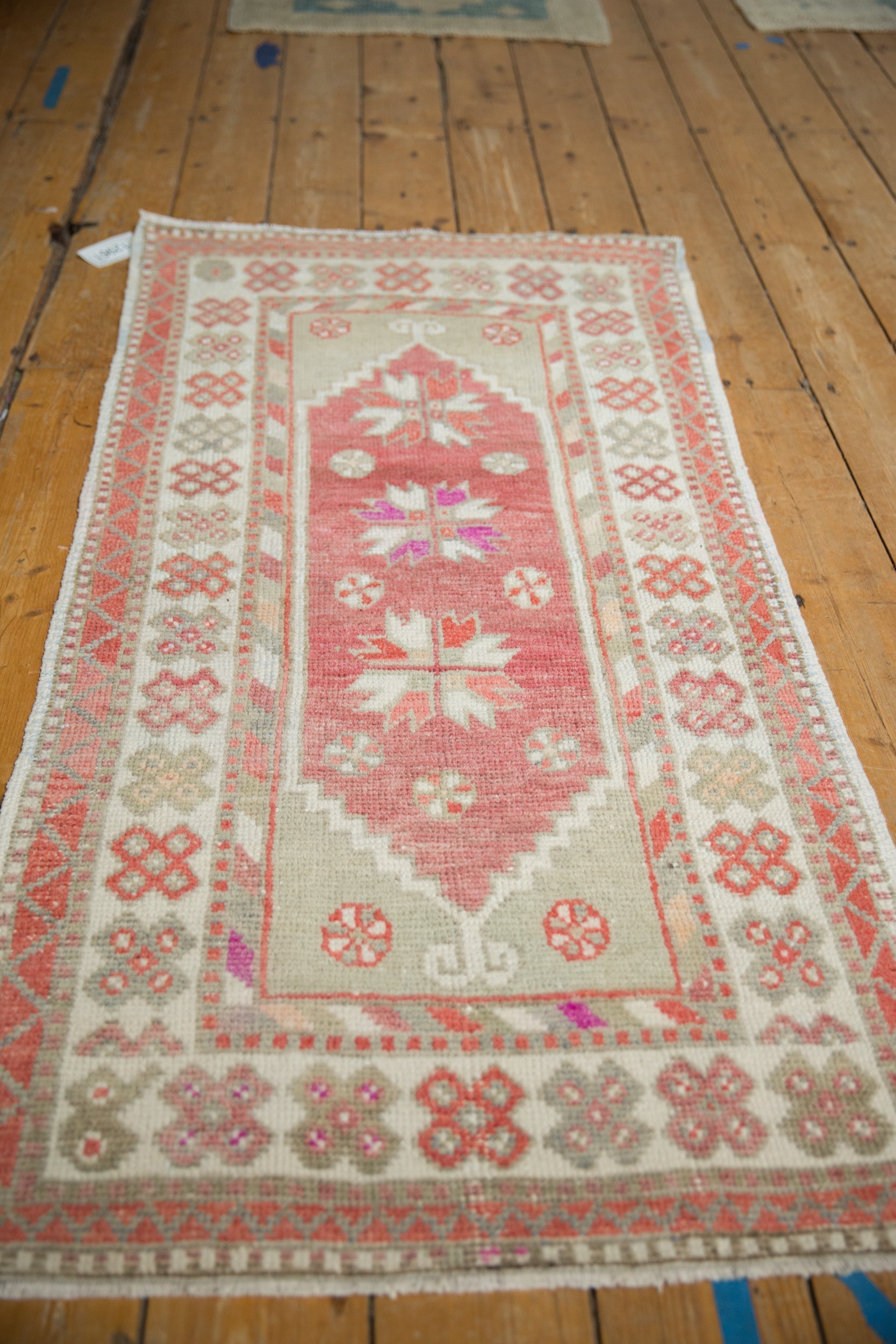2.5x5 Vintage Distressed Oushak Rug Runner // ONH Item 12961, Image 3