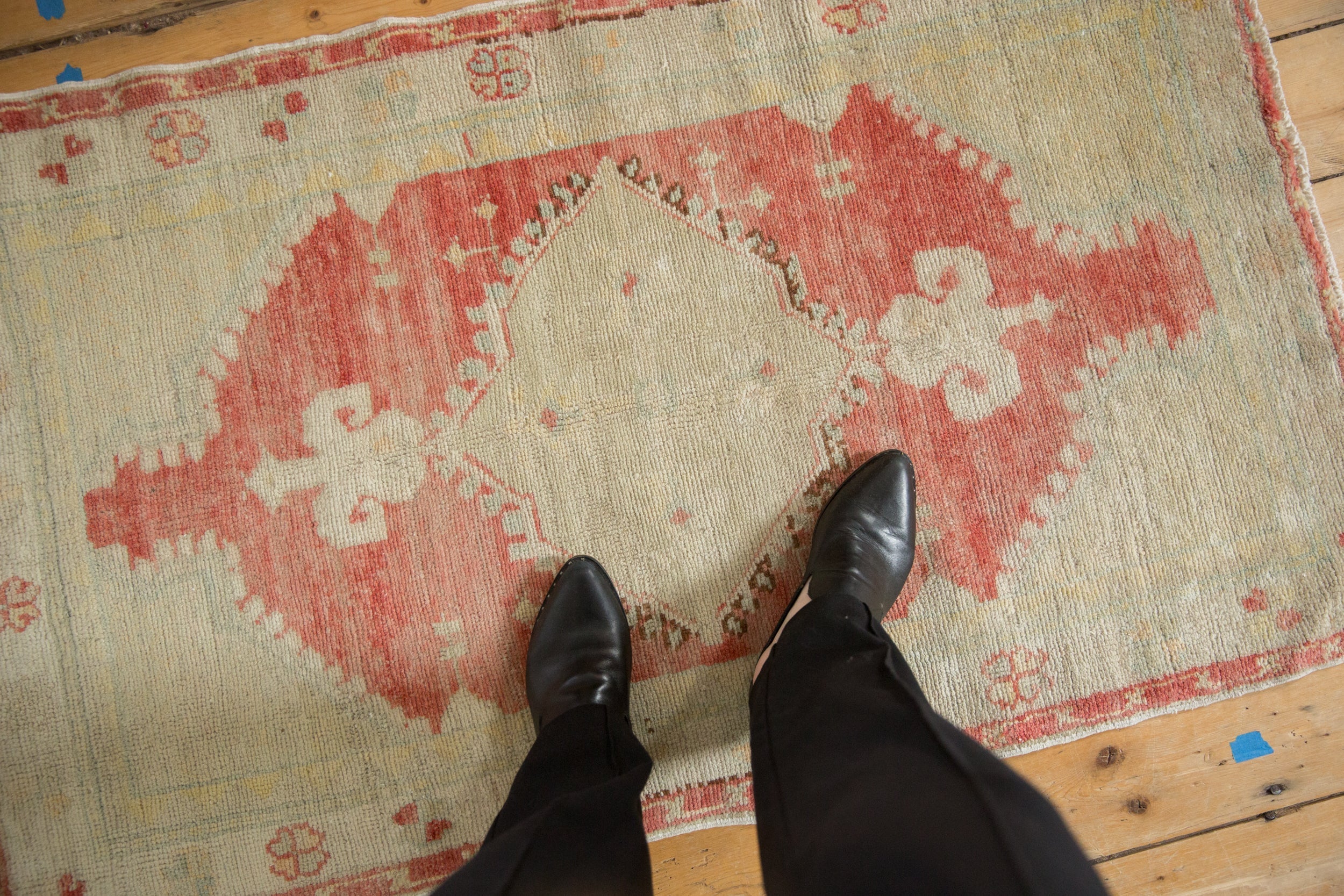 2.5x4.5 Vintage Distressed Oushak Rug // ONH Item 12978, Image 1