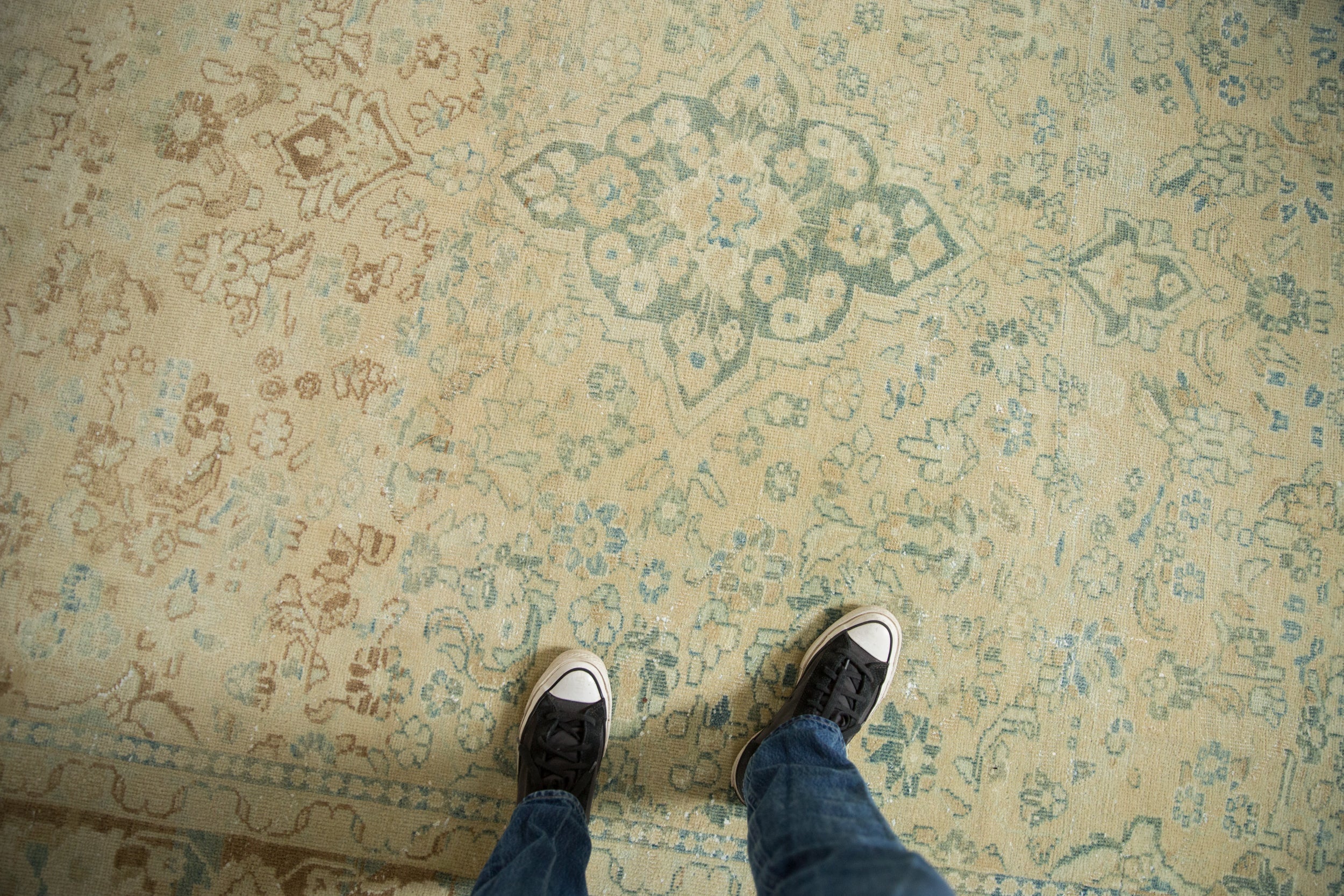 7x10 Vintage Distressed Isparta Carpet // ONH Item 12985, Image 1