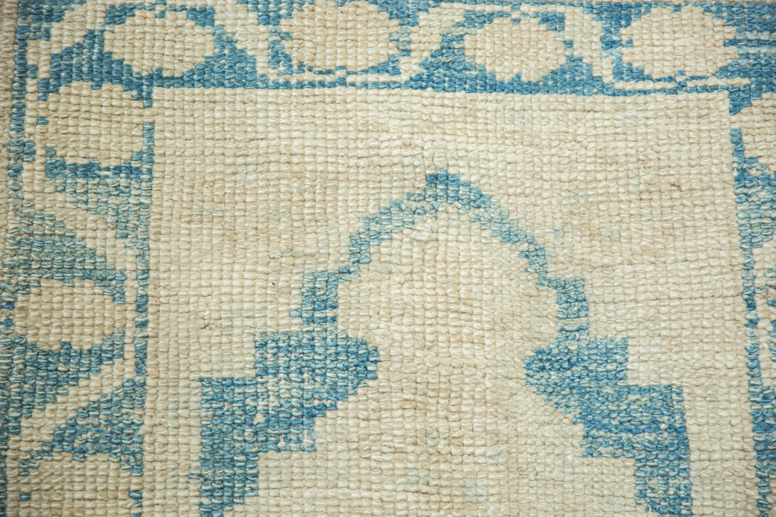 2.5x4 Distressed Oushak Rug // ONH Item 13000, Image 2
