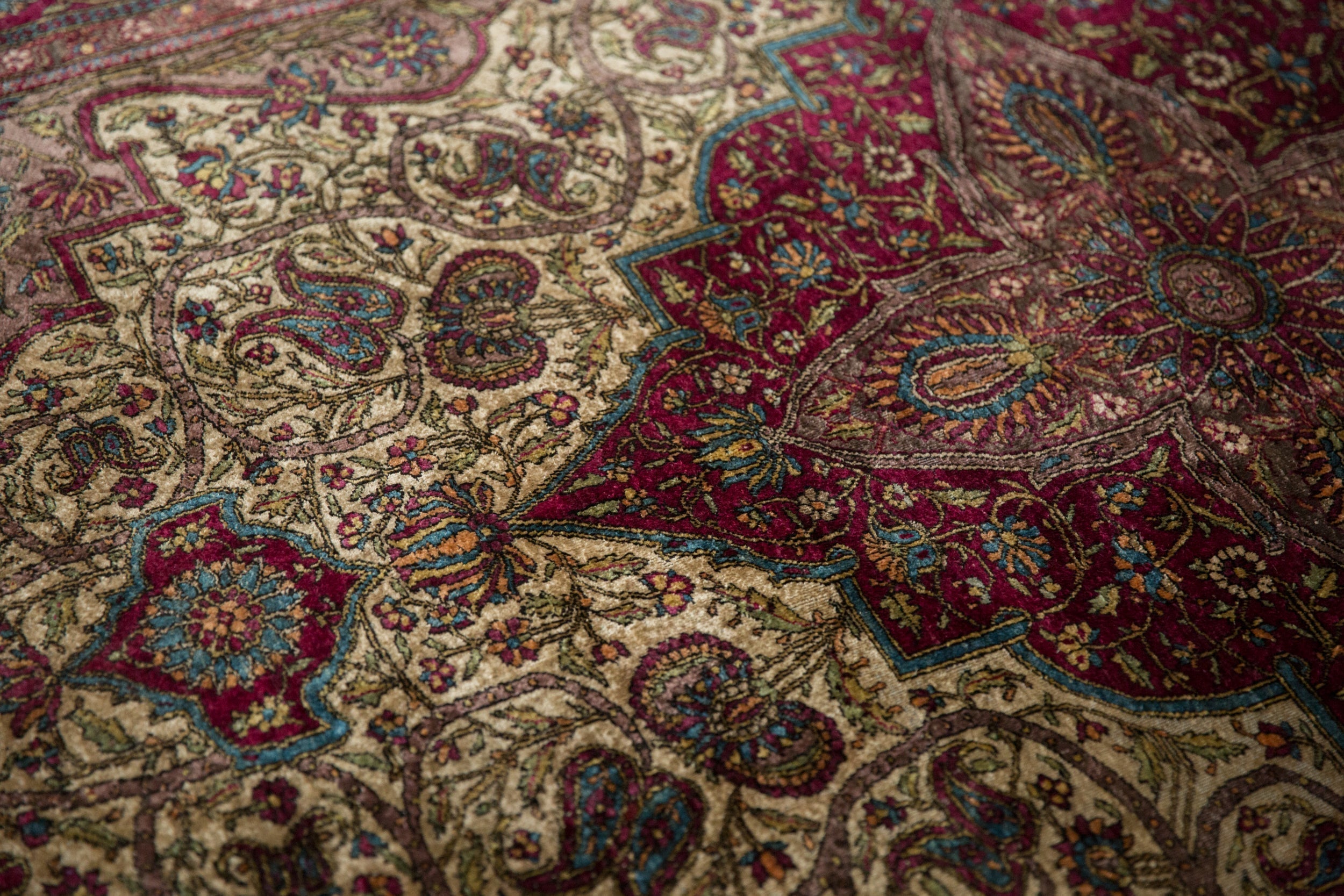 4.5x6.5 Antique Silk Mohtashem Kashan Rug // ONH Item 13066, Image 7