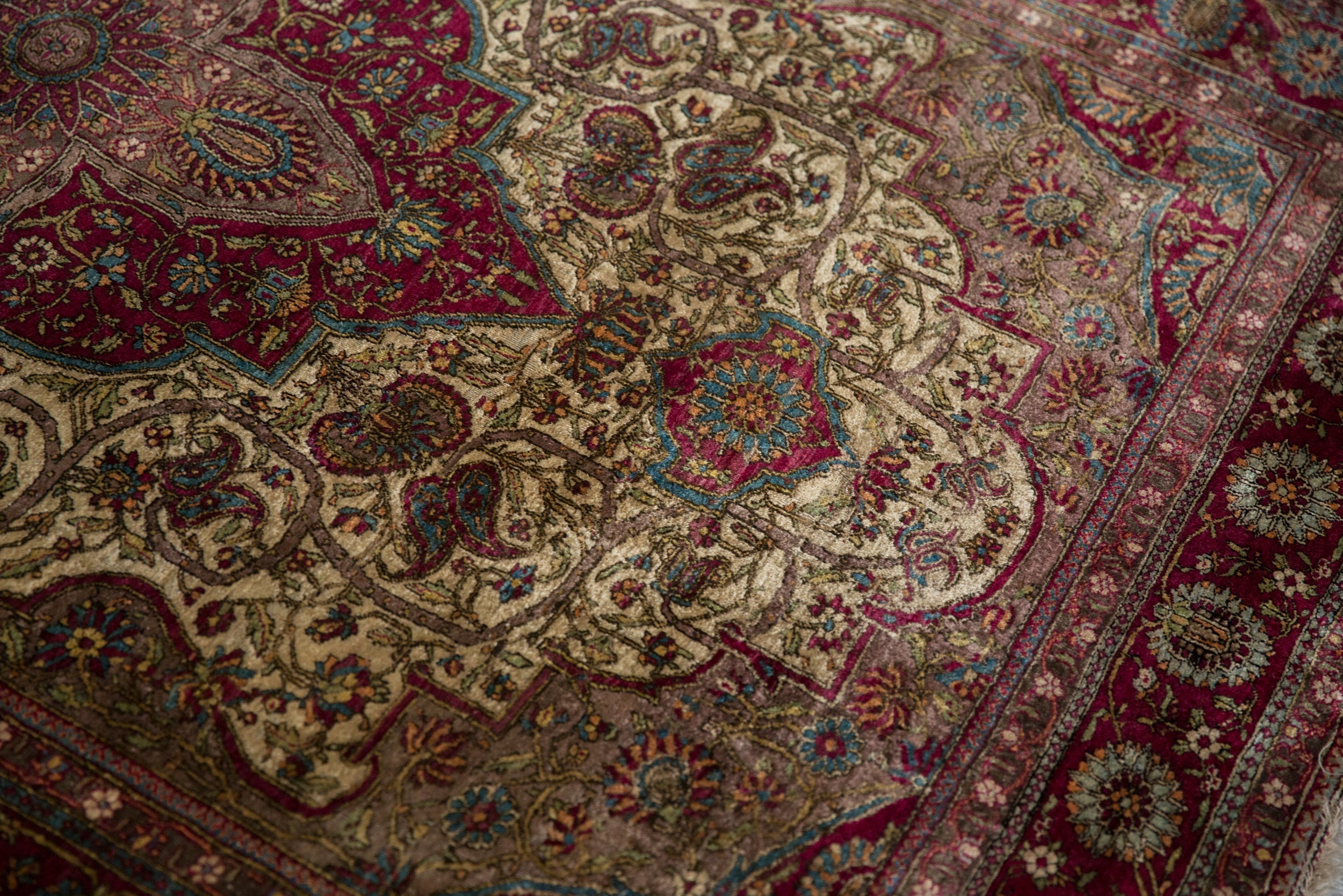 4.5x6.5 Antique Silk Mohtashem Kashan Rug // ONH Item 13066, Image 8