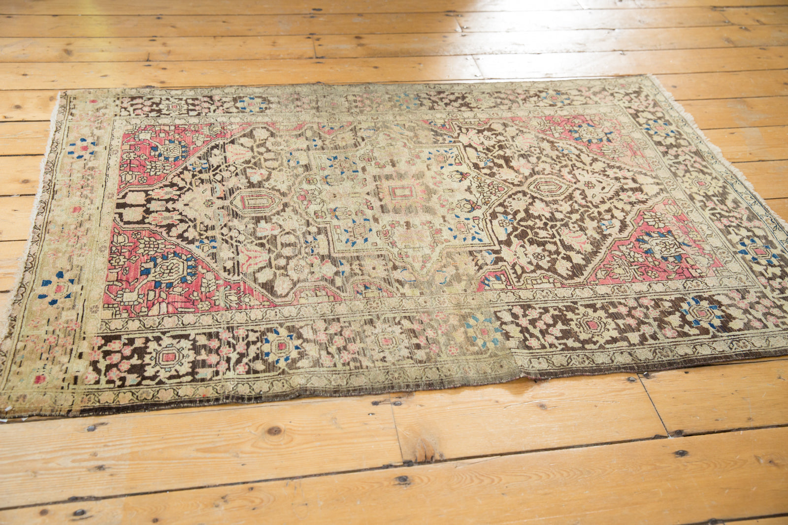 3x5 Antique Farahan Sarouk Rug // ONH Item 1902 Image 8
