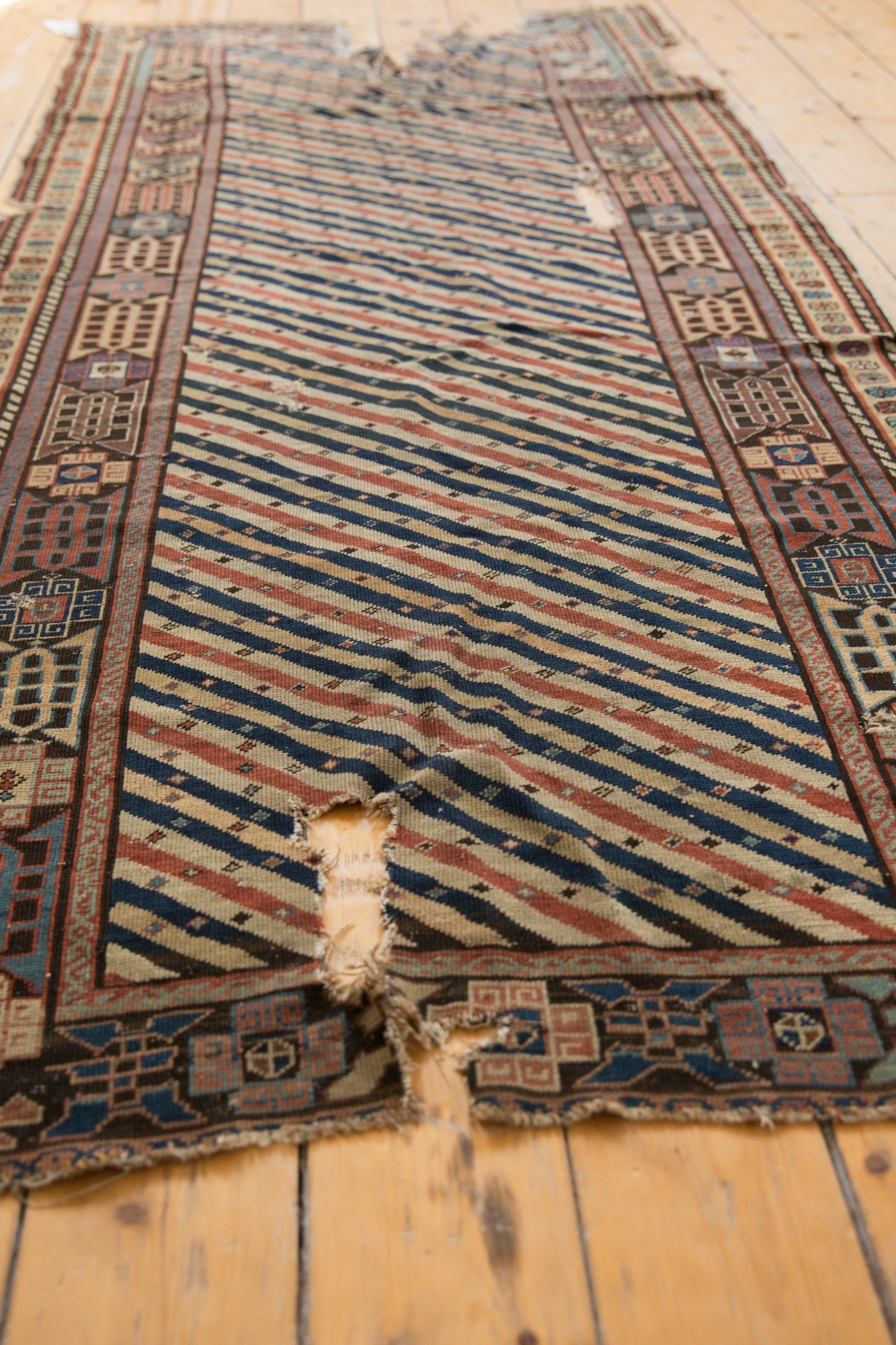 3.5x8 Antique Shirvan Rug Runner // ONH Item 2149 Image 3