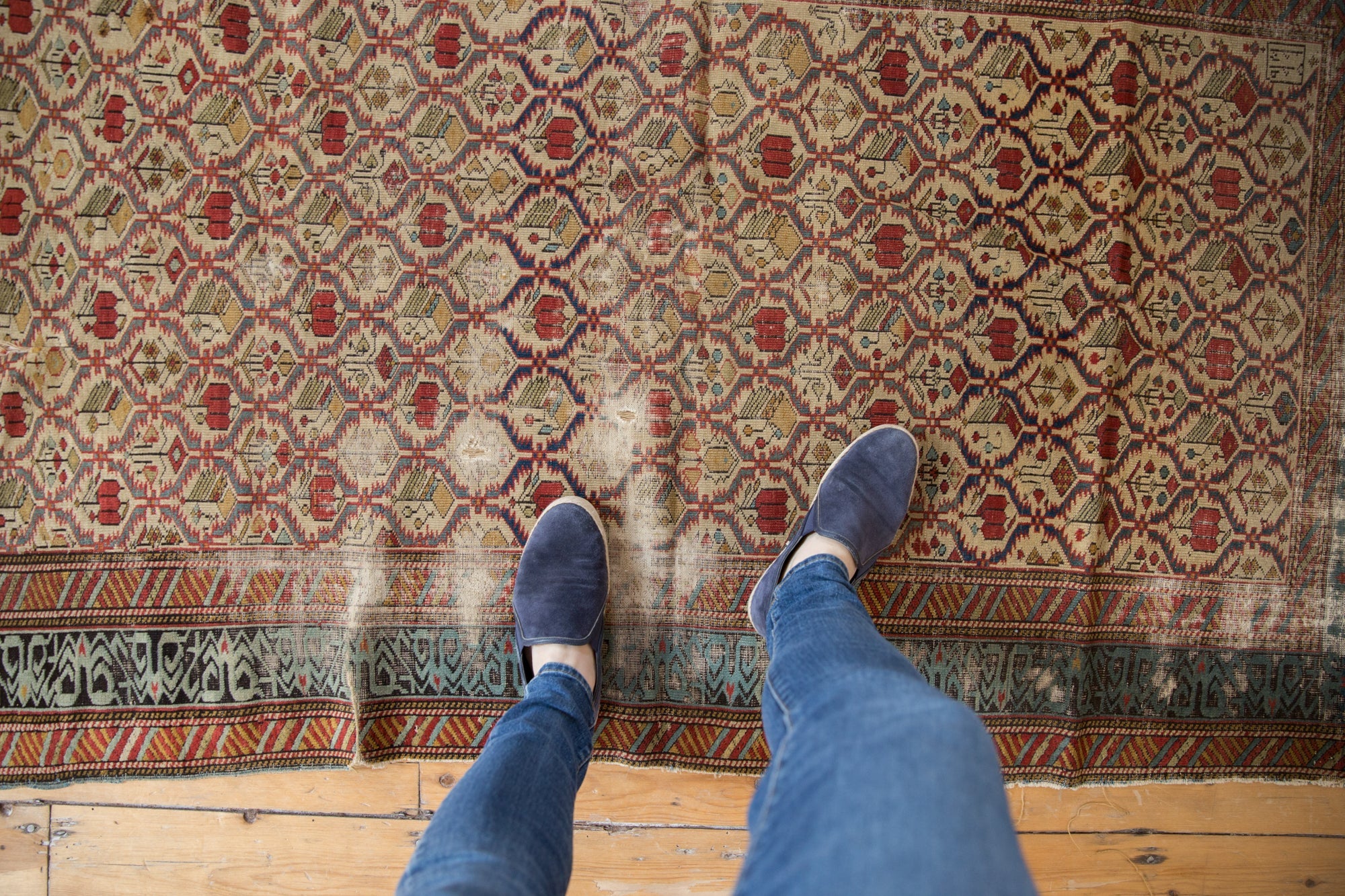 4x6 Distressed Antique Caucasian Marsali // ONH Item 2623 Image 1