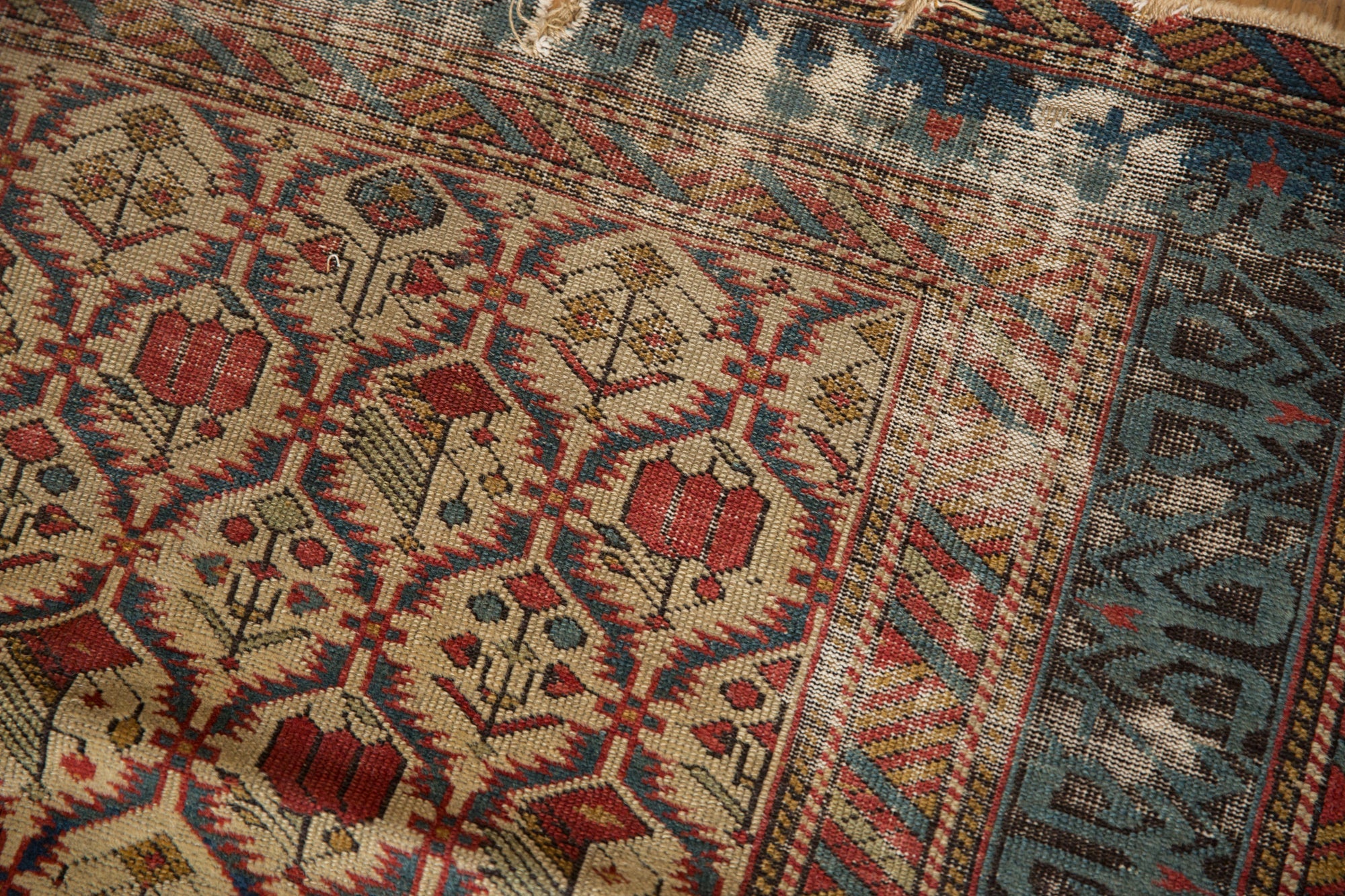 4x6 Distressed Antique Caucasian Marsali // ONH Item 2623 Image 3