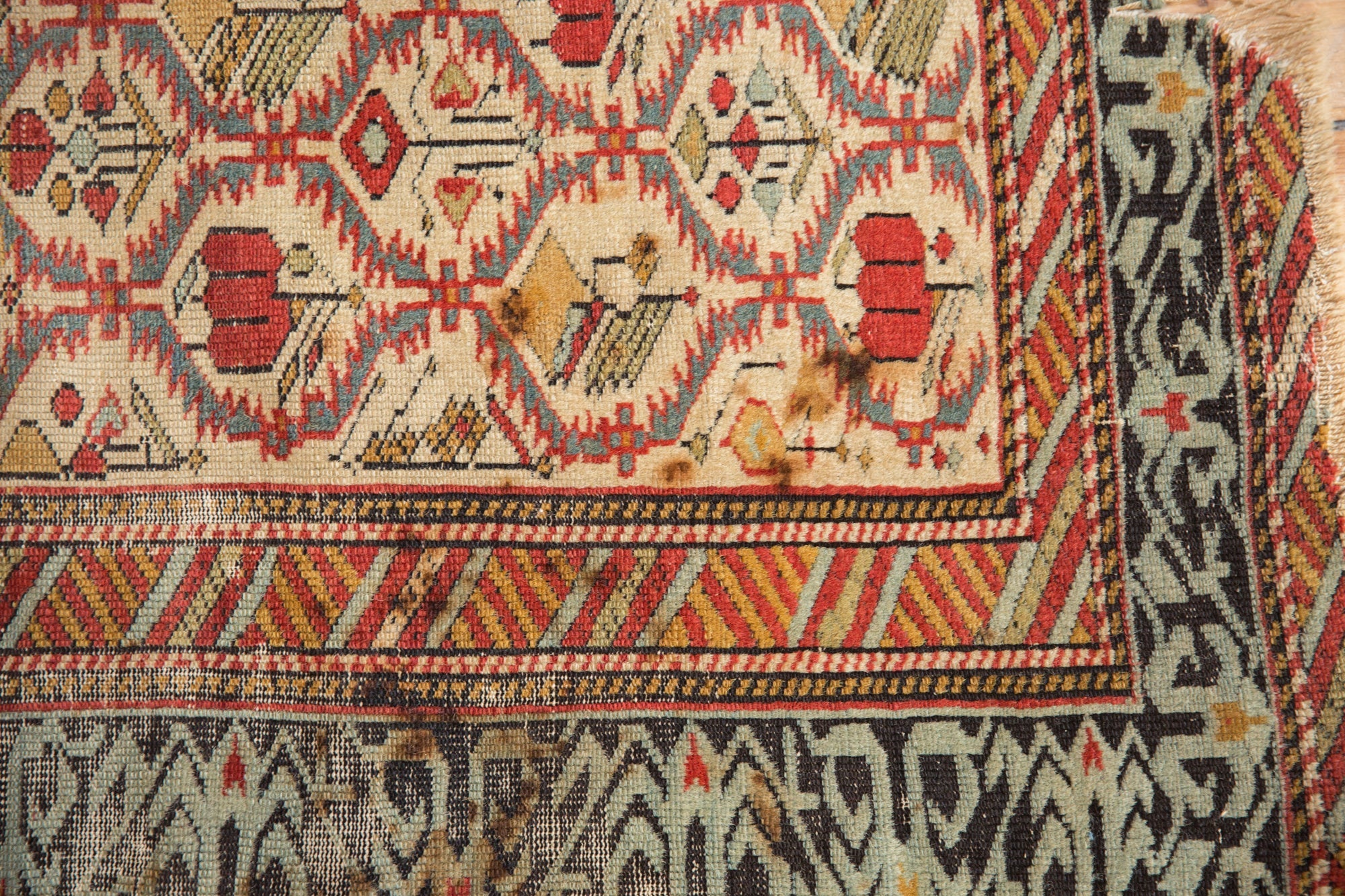 4x6 Distressed Antique Caucasian Marsali // ONH Item 2623 Image 7