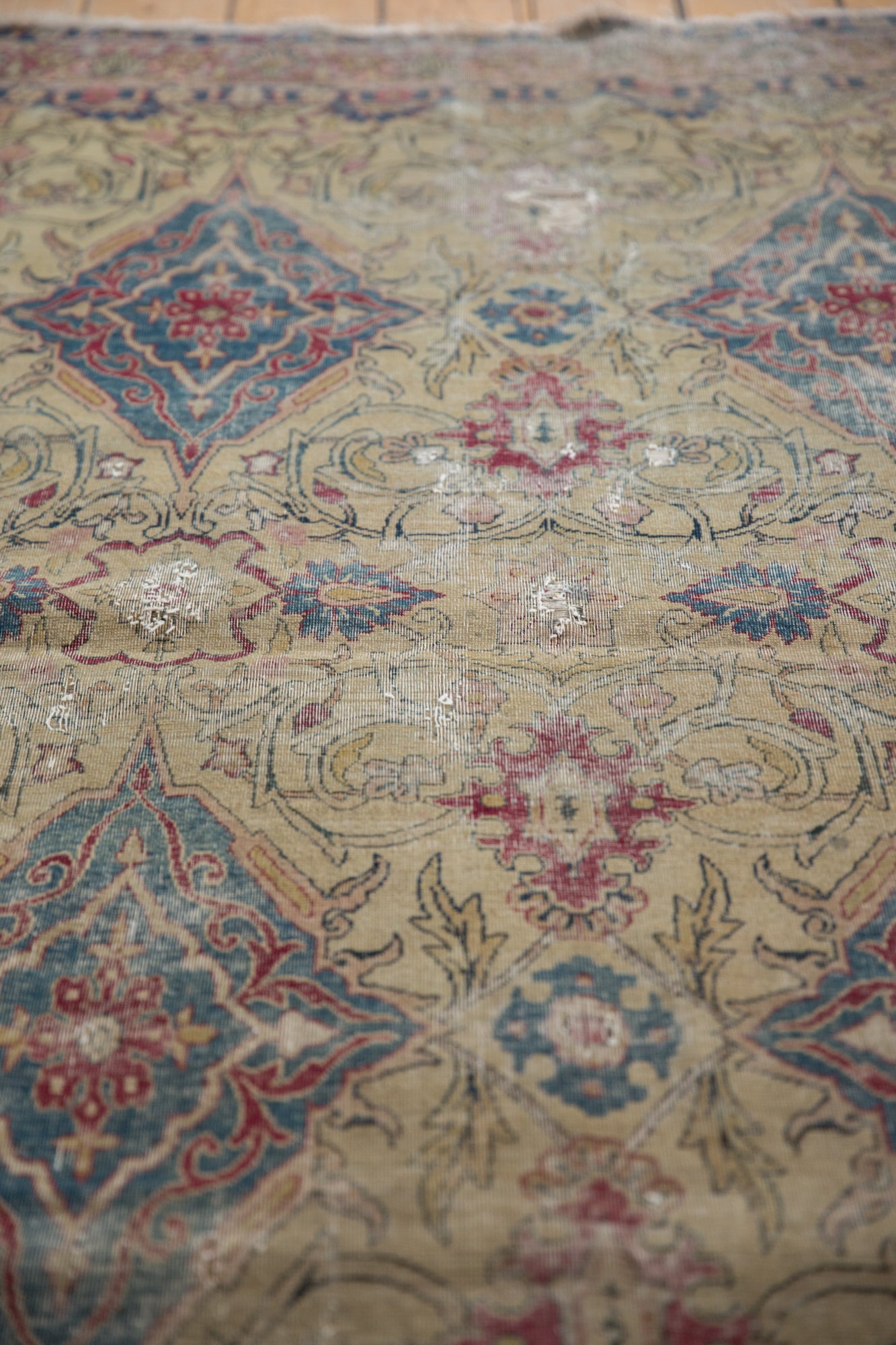 4.5x6.5 Antique Kermanshah Rug // ONH Item 3740 Image 5