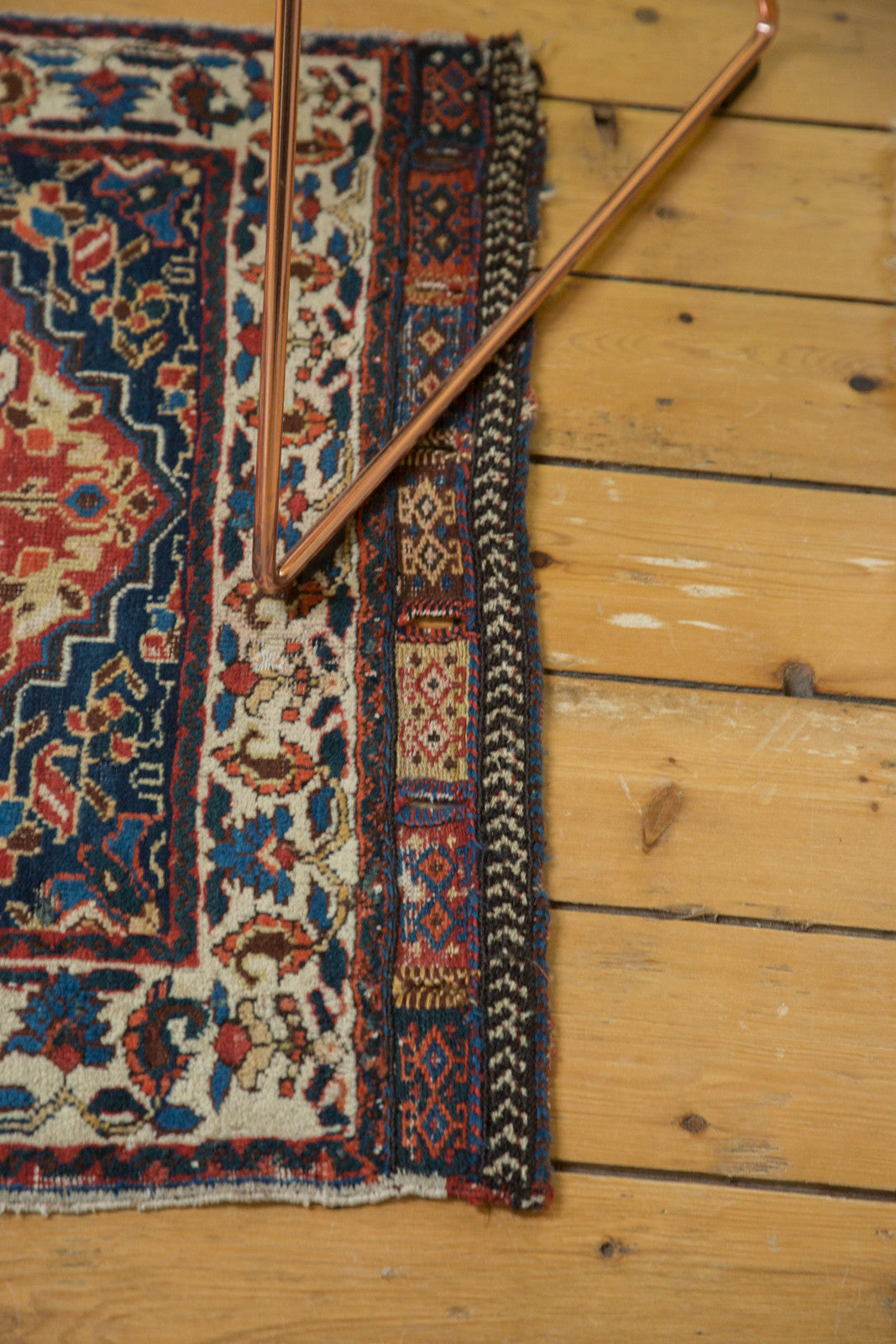 2x2.5 Antique West Persian Square Bag Face Rug Mat // ONH Item 3935 Image 3