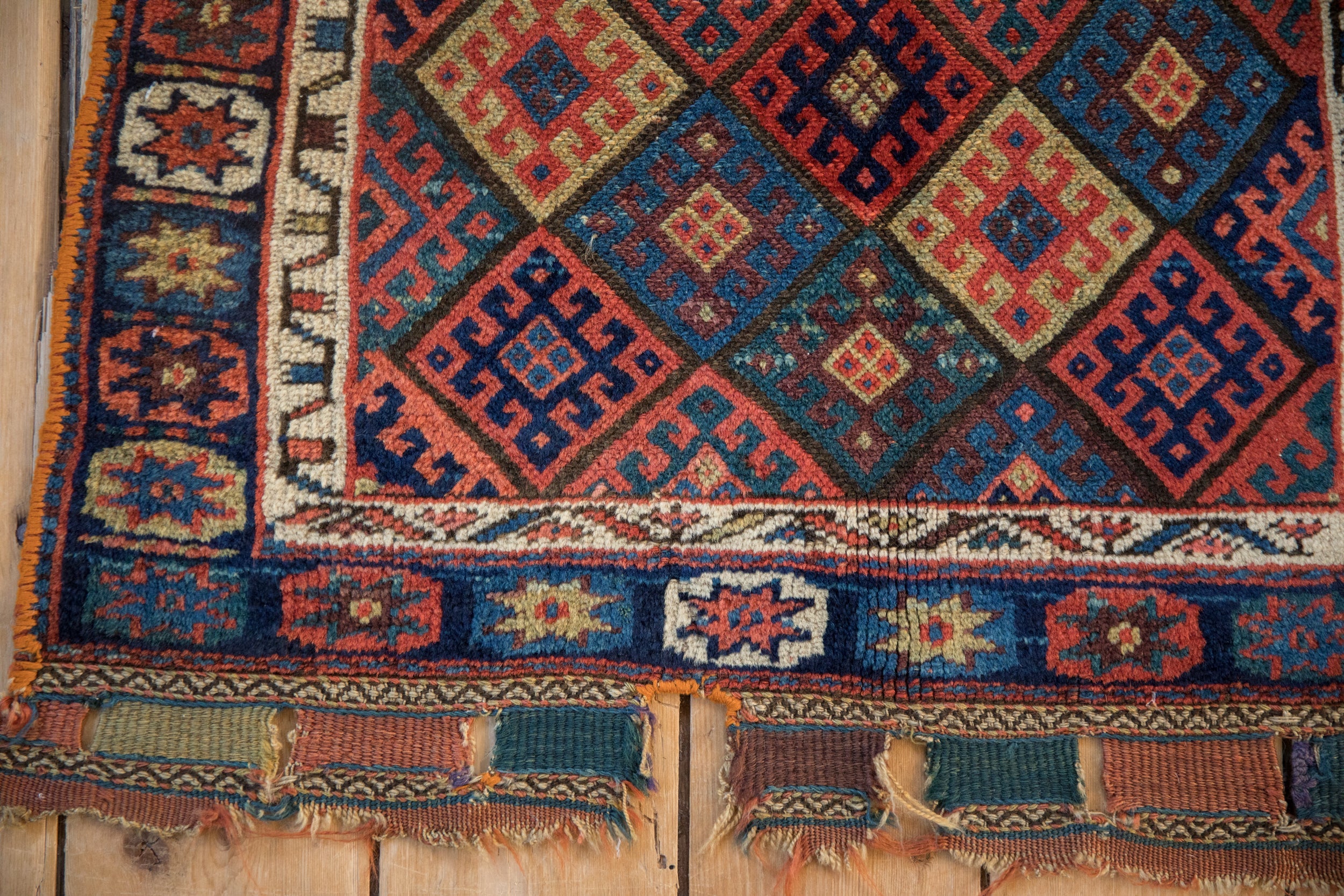 2.5x2 Antique Jaff Kurd Bag Face Square Rug Mat // ONH Item 3948 Image 2