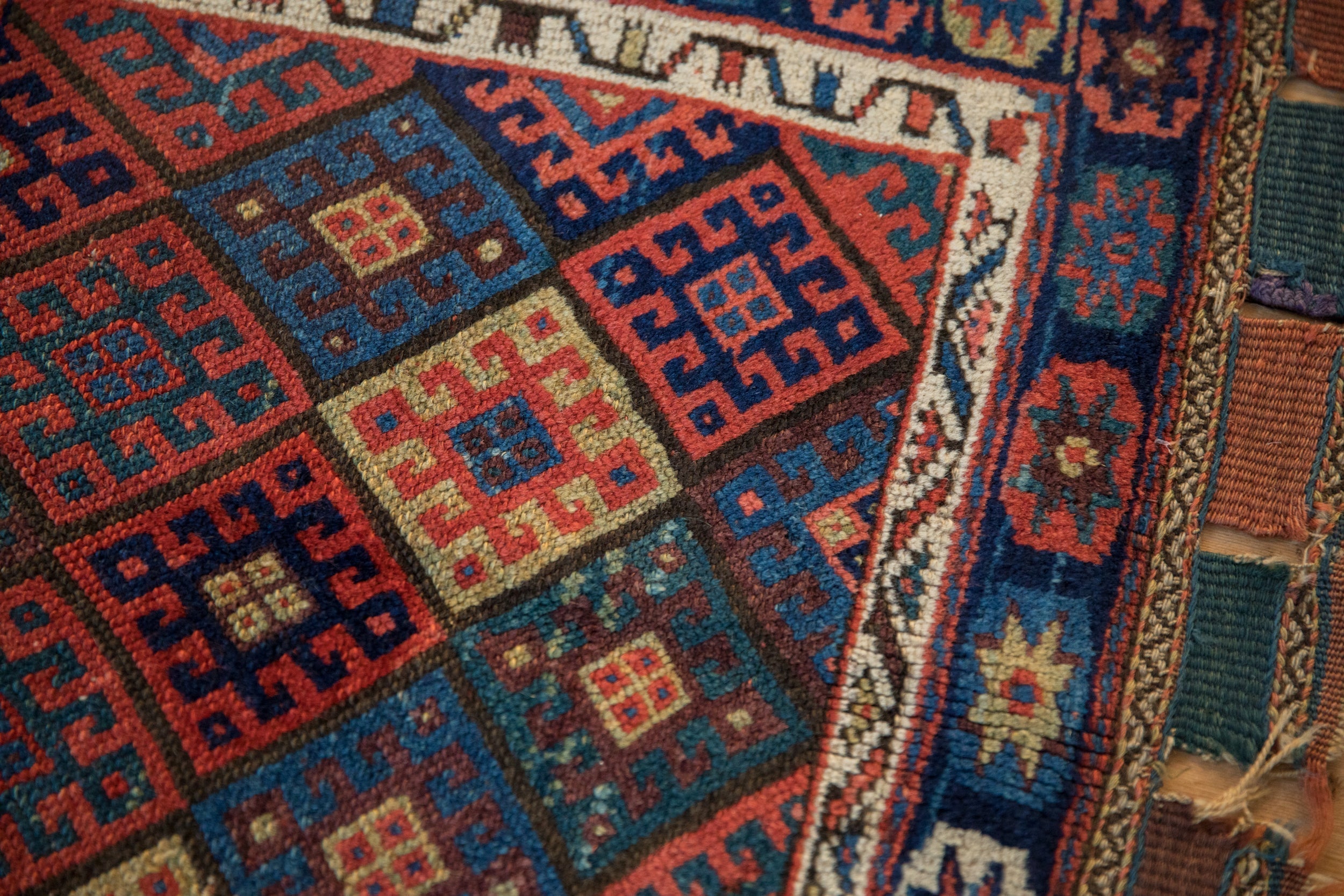 2.5x2 Antique Jaff Kurd Bag Face Square Rug Mat // ONH Item 3948 Image 7