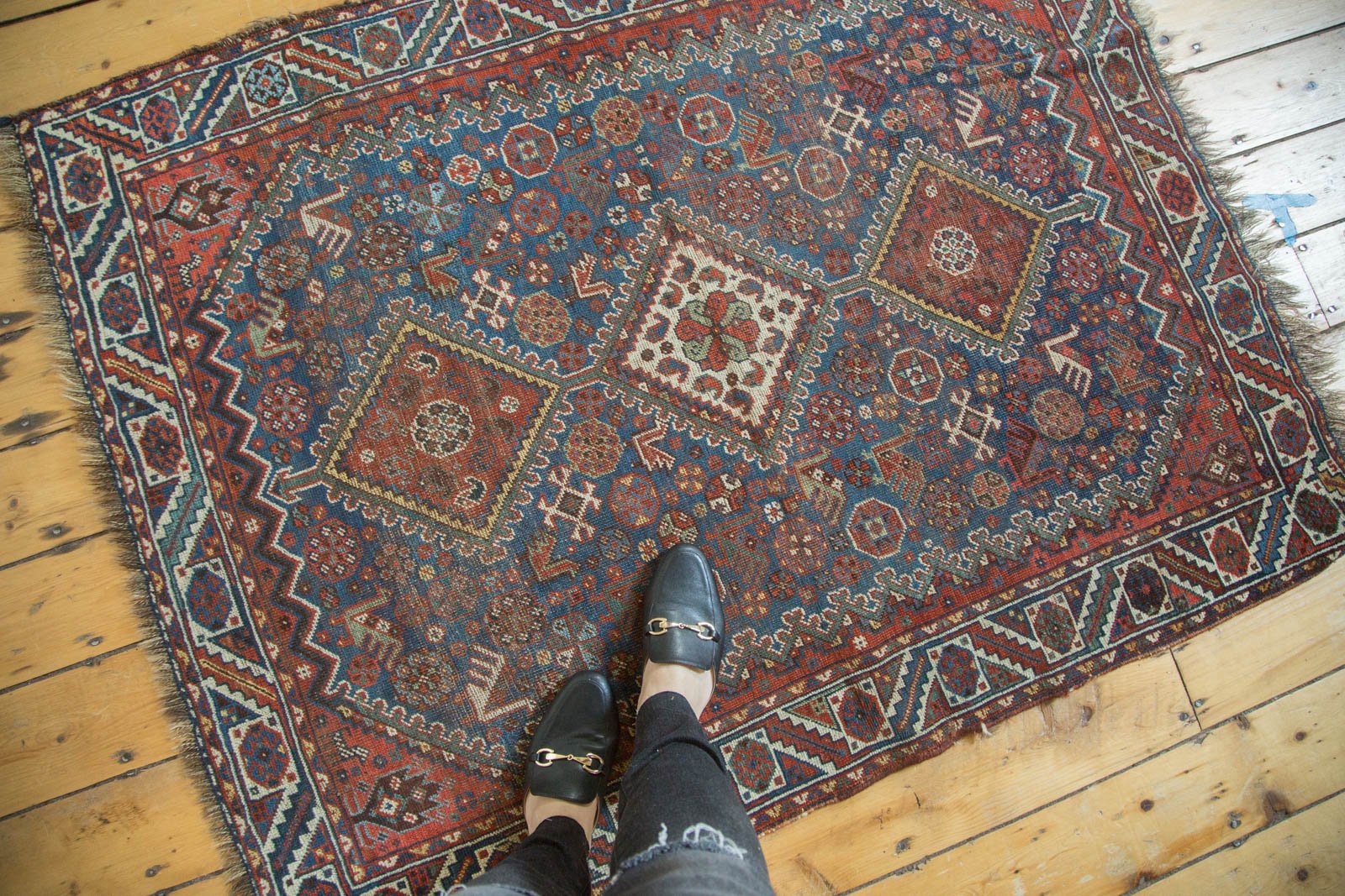 4x5 Antique Qashqai Square Rug // ONH Item 4080 Image 1