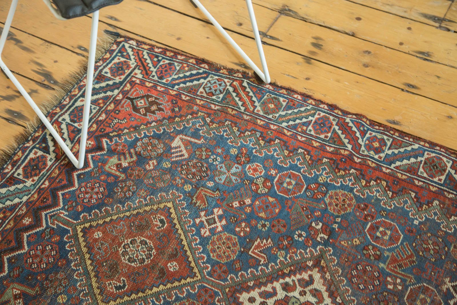 4x5 Antique Qashqai Square Rug // ONH Item 4080 Image 4