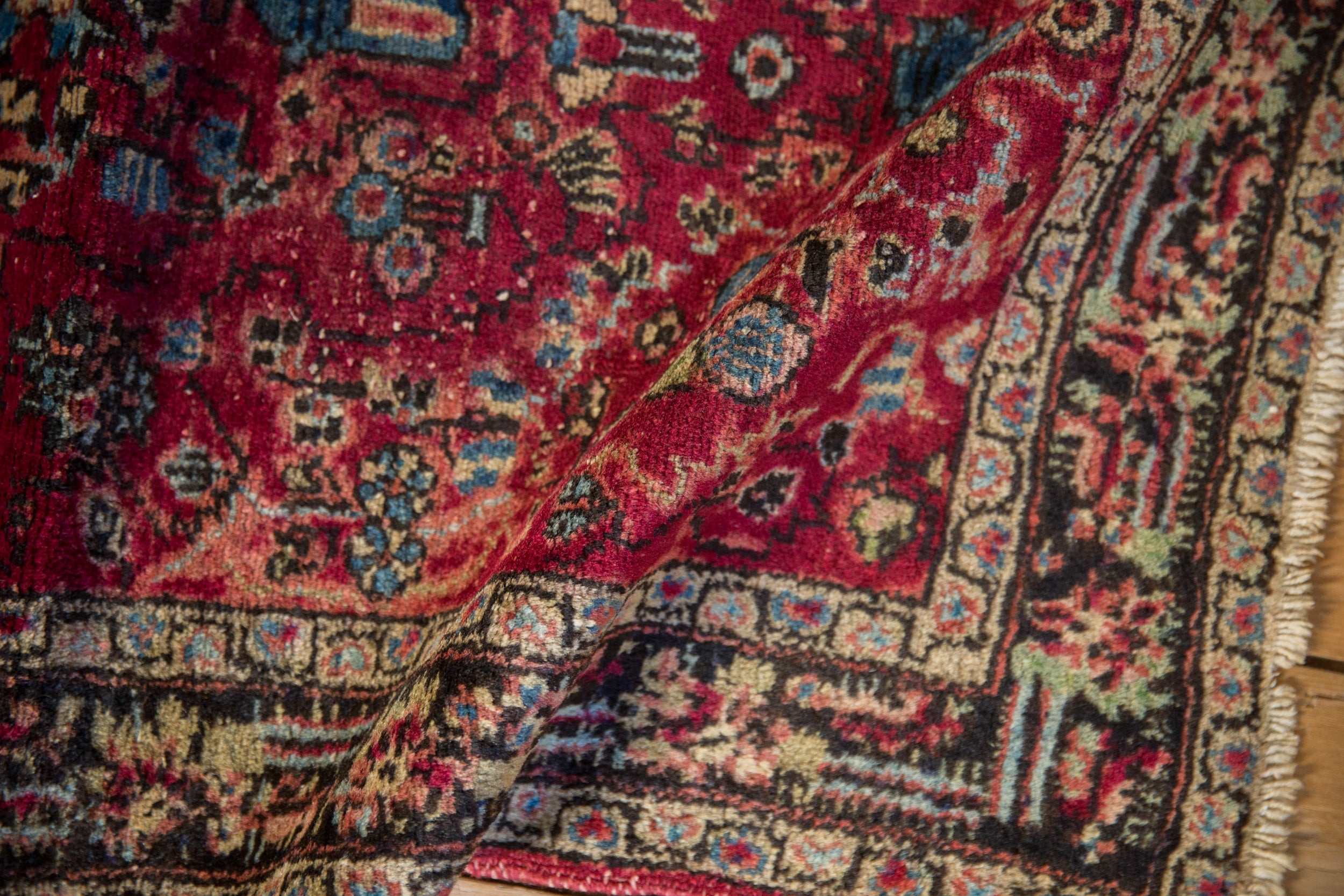 2.5x4 Vintage Lilihan Rug Mat // ONH Item 5104 Image 7