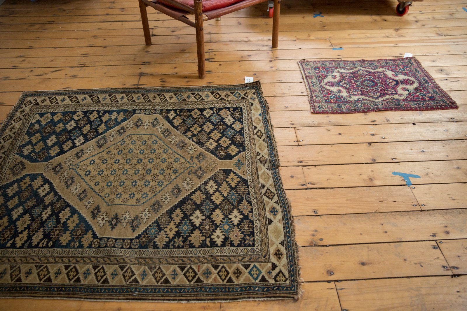 2x2.5 Antique Kermanshah Square Rug Mat // ONH Item 5112 Image 3