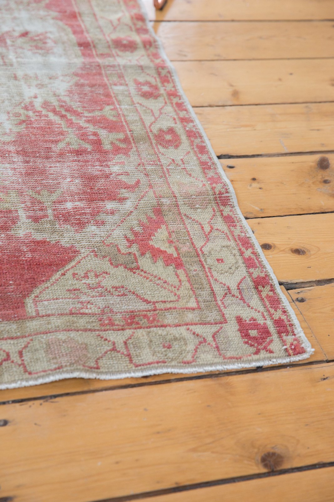 2.5x4.5 Vintage Distressed Oushak Rug // ONH Item 5174 Image 9