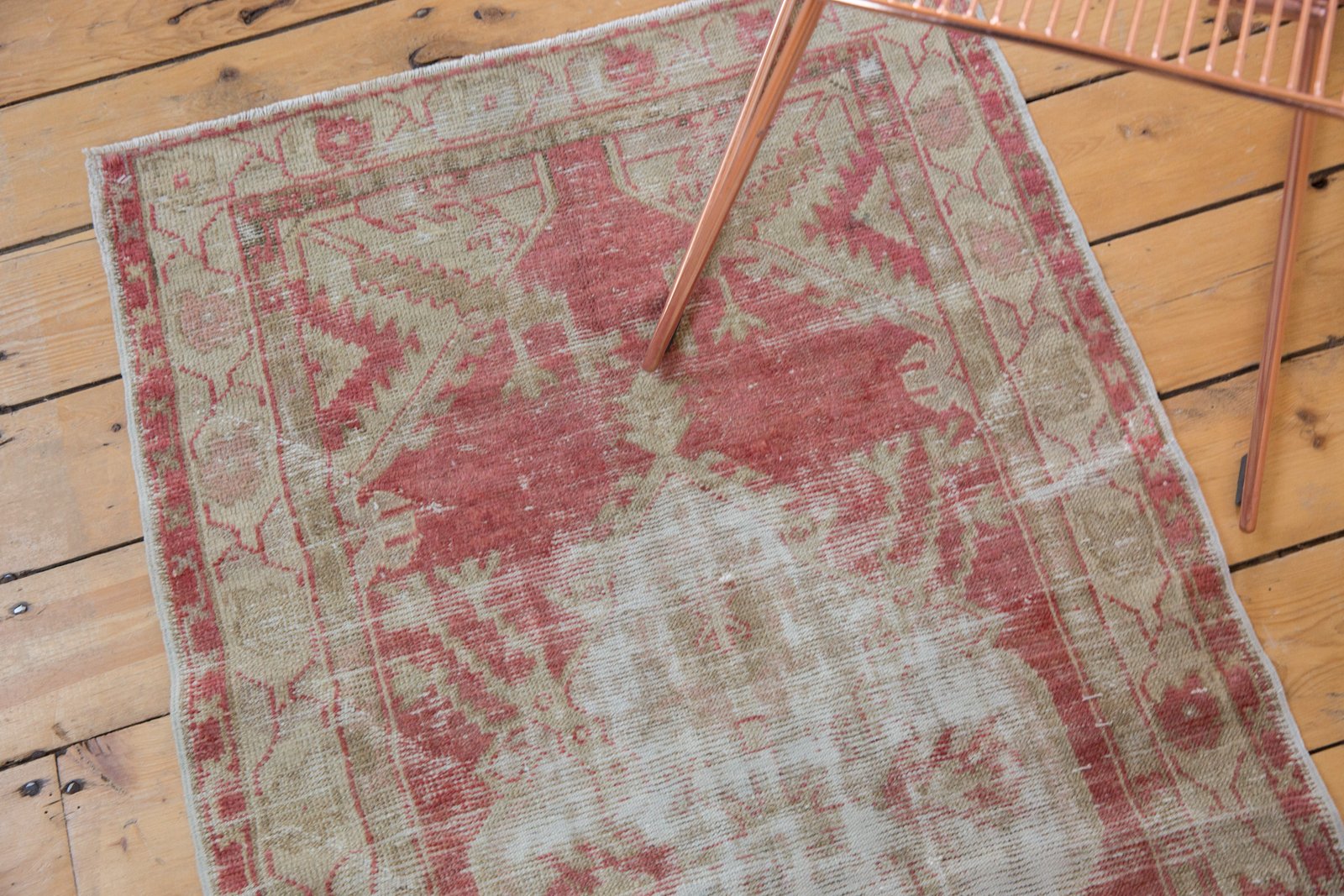 2.5x4.5 Vintage Distressed Oushak Rug // ONH Item 5174 Image 11