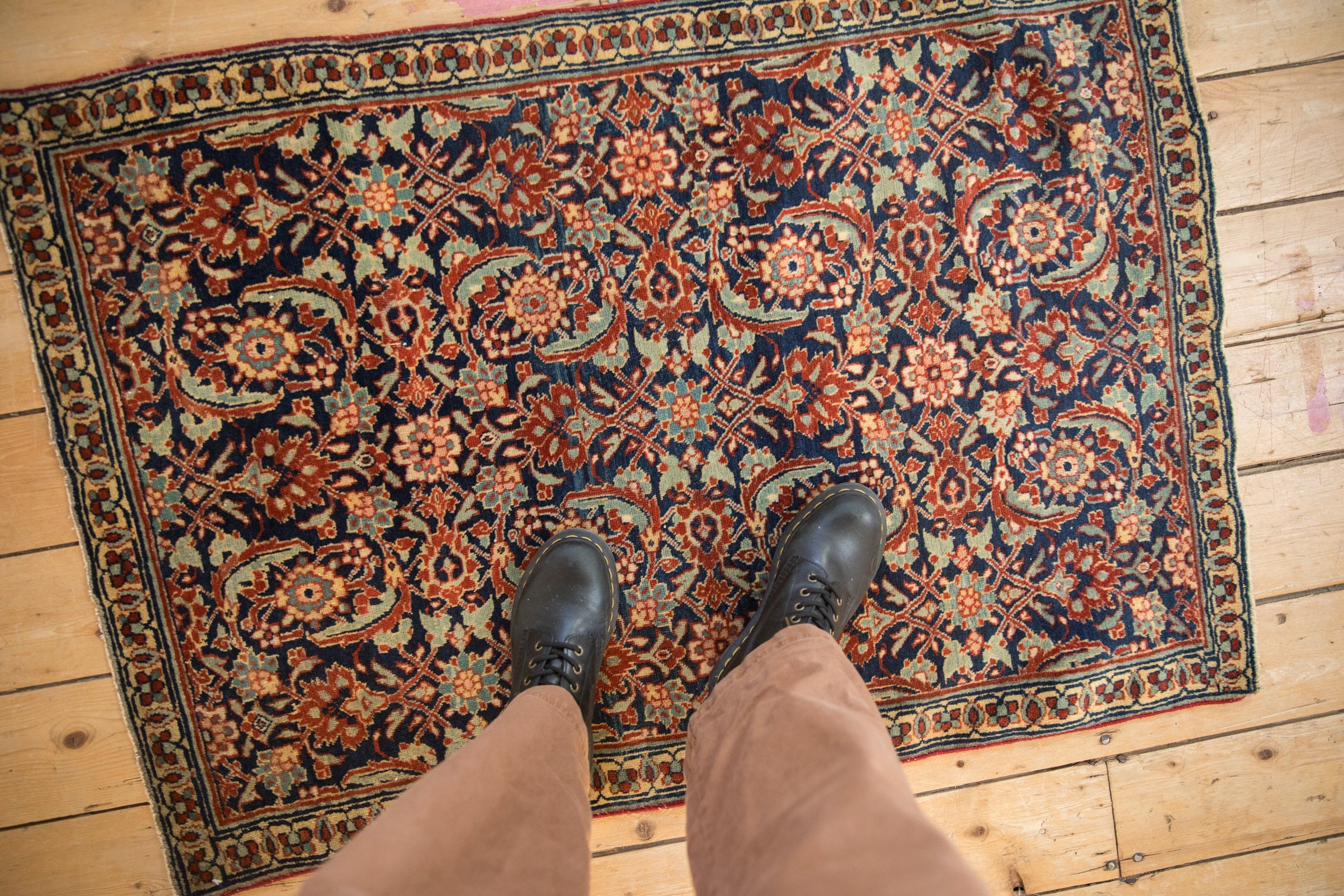 Vintage Tabriz Sennehbaft Rug // ONH Item: 5219, Image 1