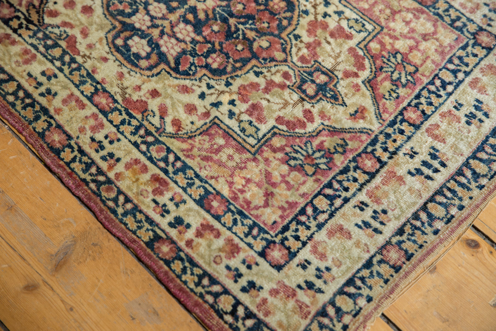 2x2.5 Antique Kerman Square Rug Mat // ONH Item 5926 Image 6