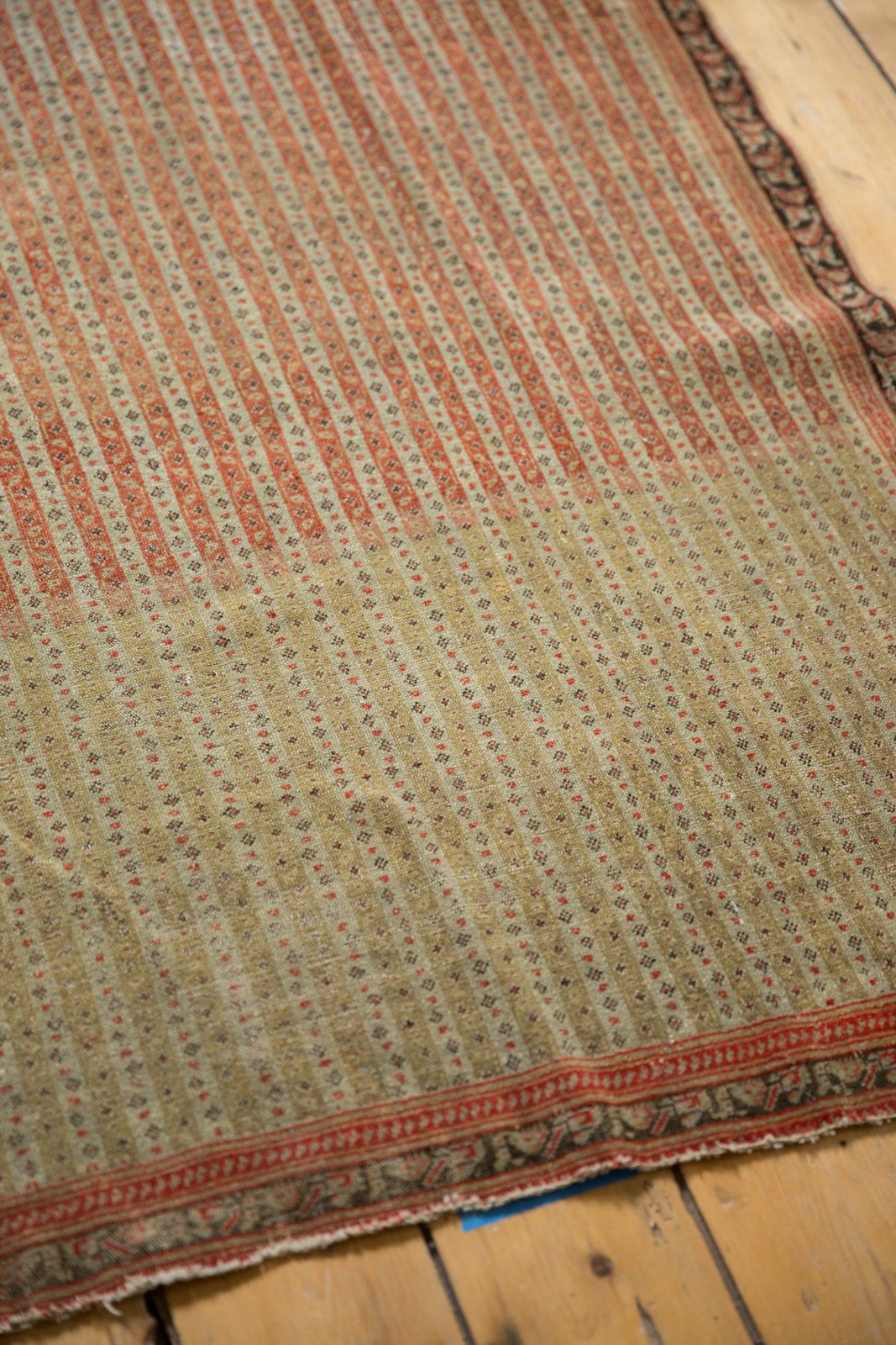 4x6 Antique Fine Senneh Rug // ONH Item 6536 Image 3