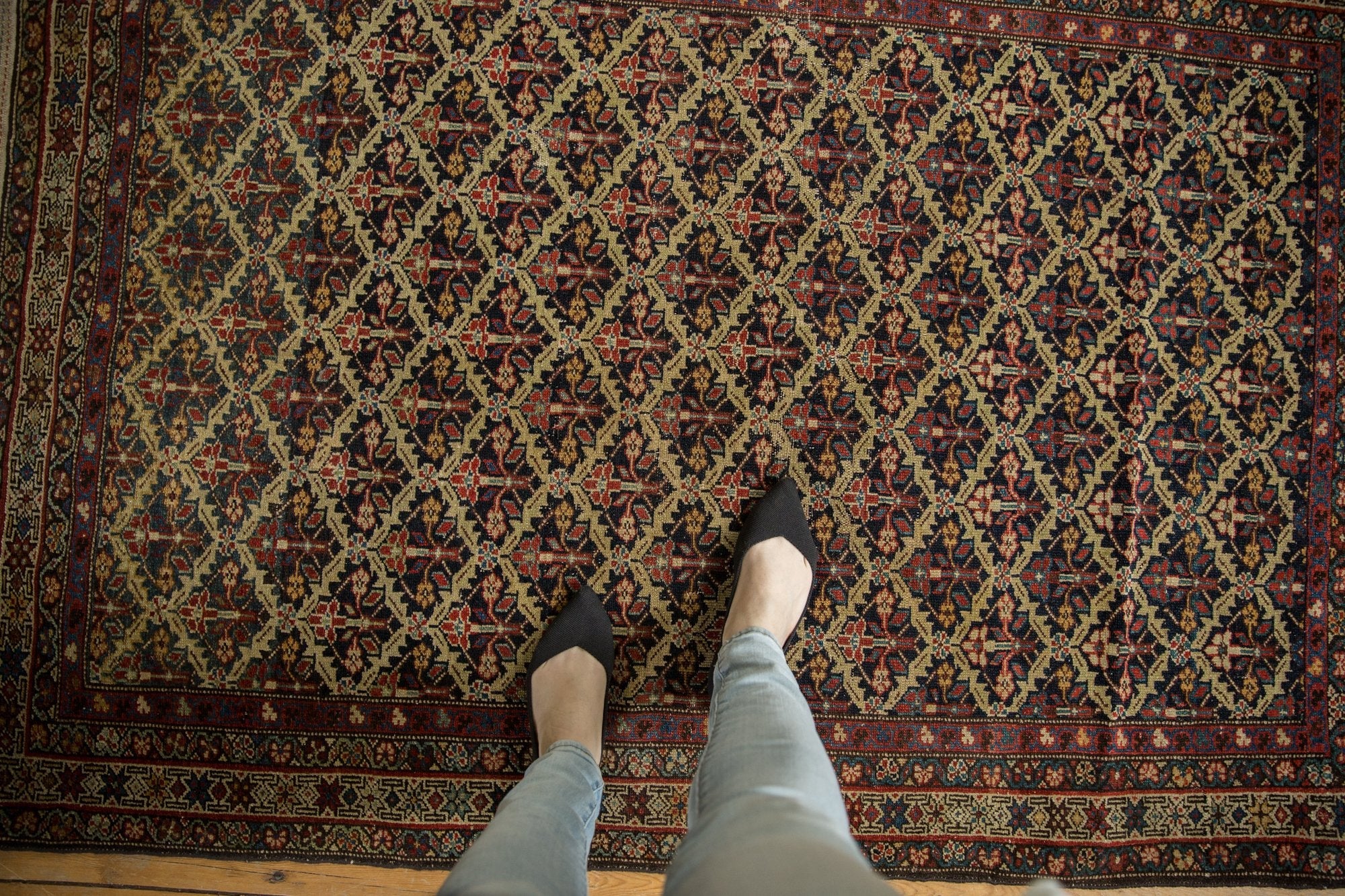 4x6 Antique Fine Malayer Rug // ONH Item 7093 Image 1