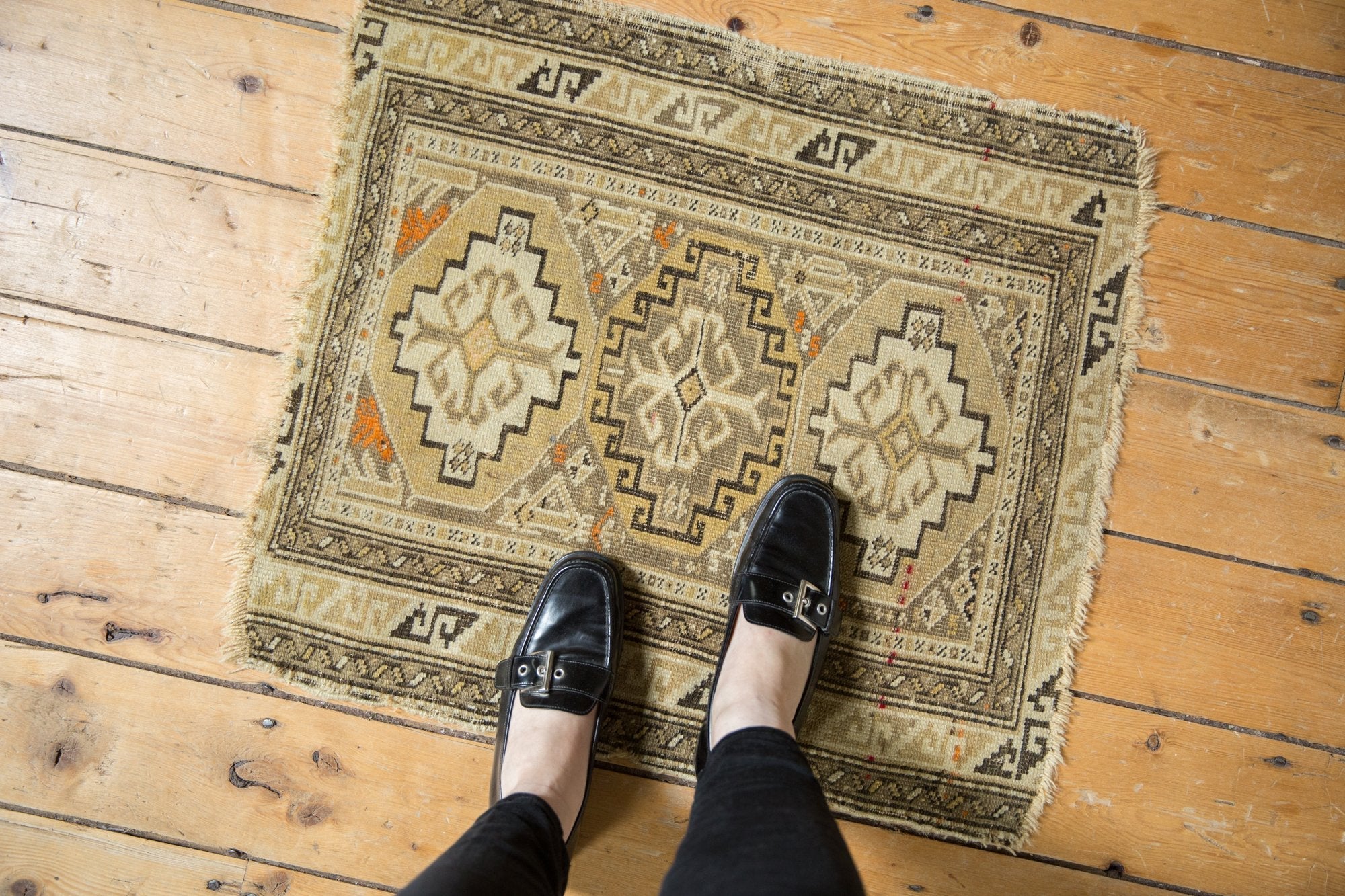 2x2.5 Antique Caucasian Square Rug Mat // ONH Item 7340 Image 1