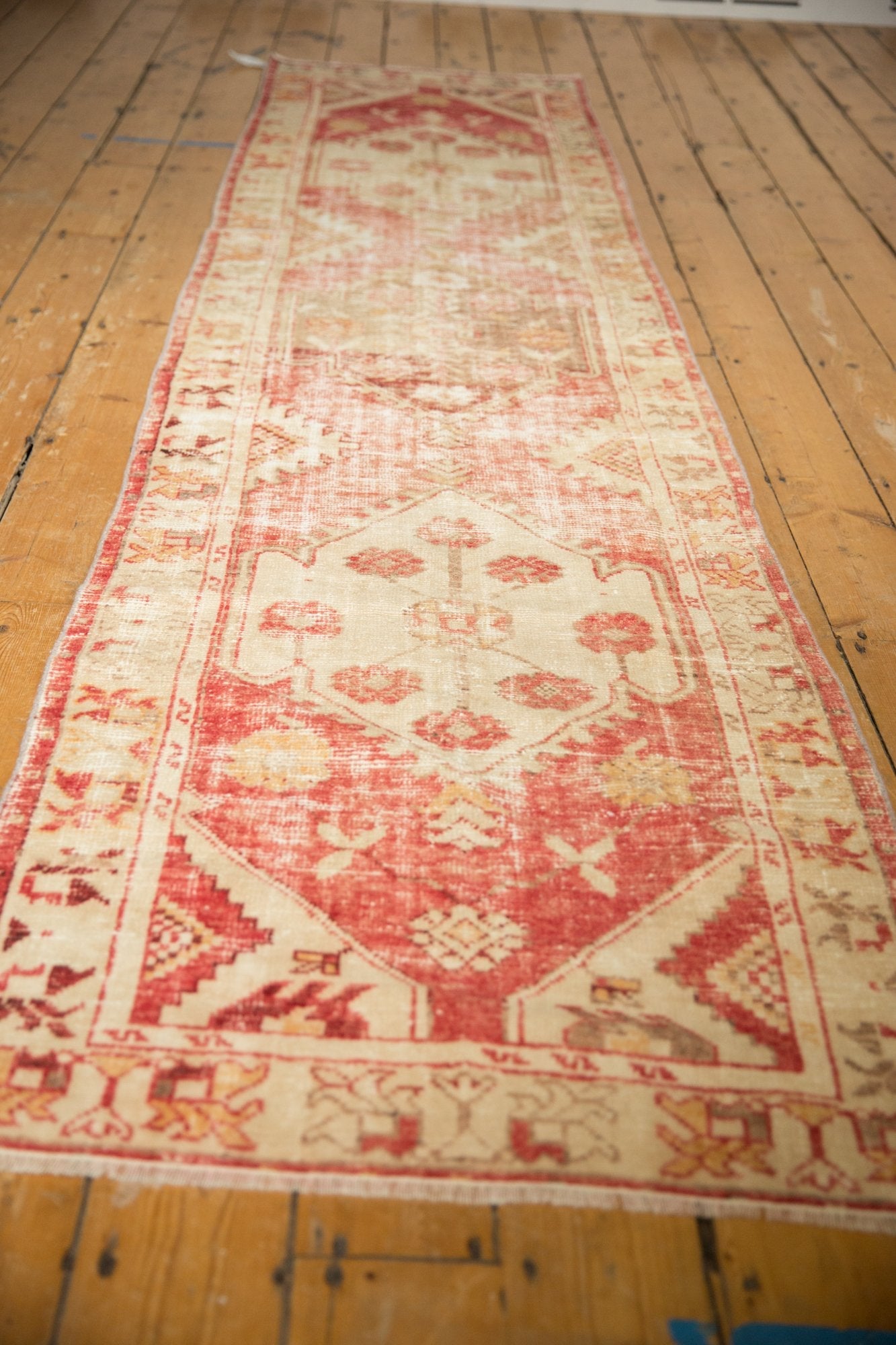 2.5x11 Vintage Distressed Oushak Rug Runner // ONH Item 7618 Image 2