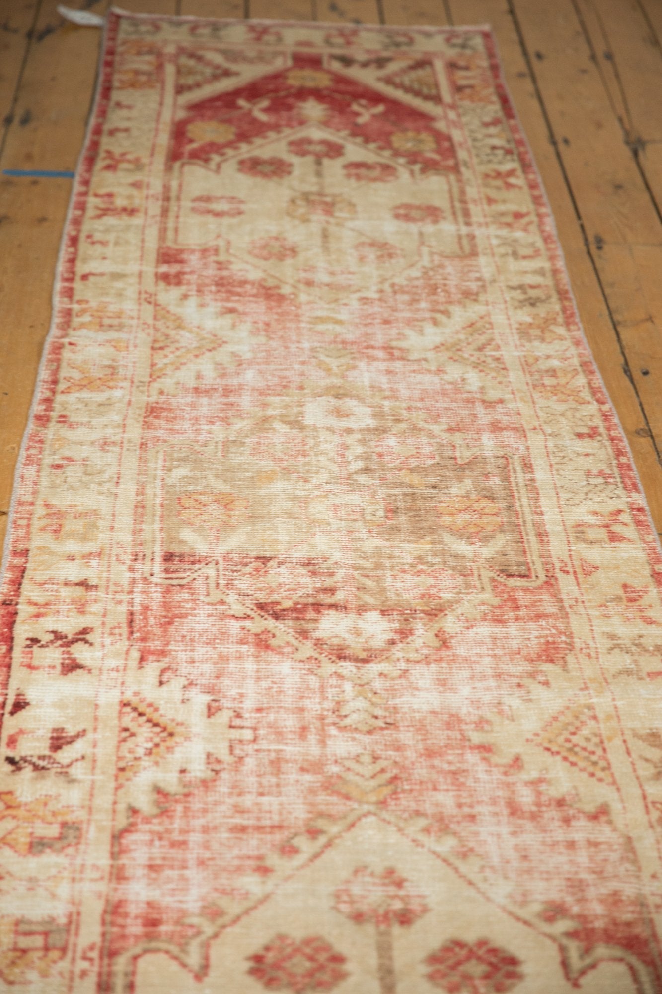 2.5x11 Vintage Distressed Oushak Rug Runner // ONH Item 7618 Image 4